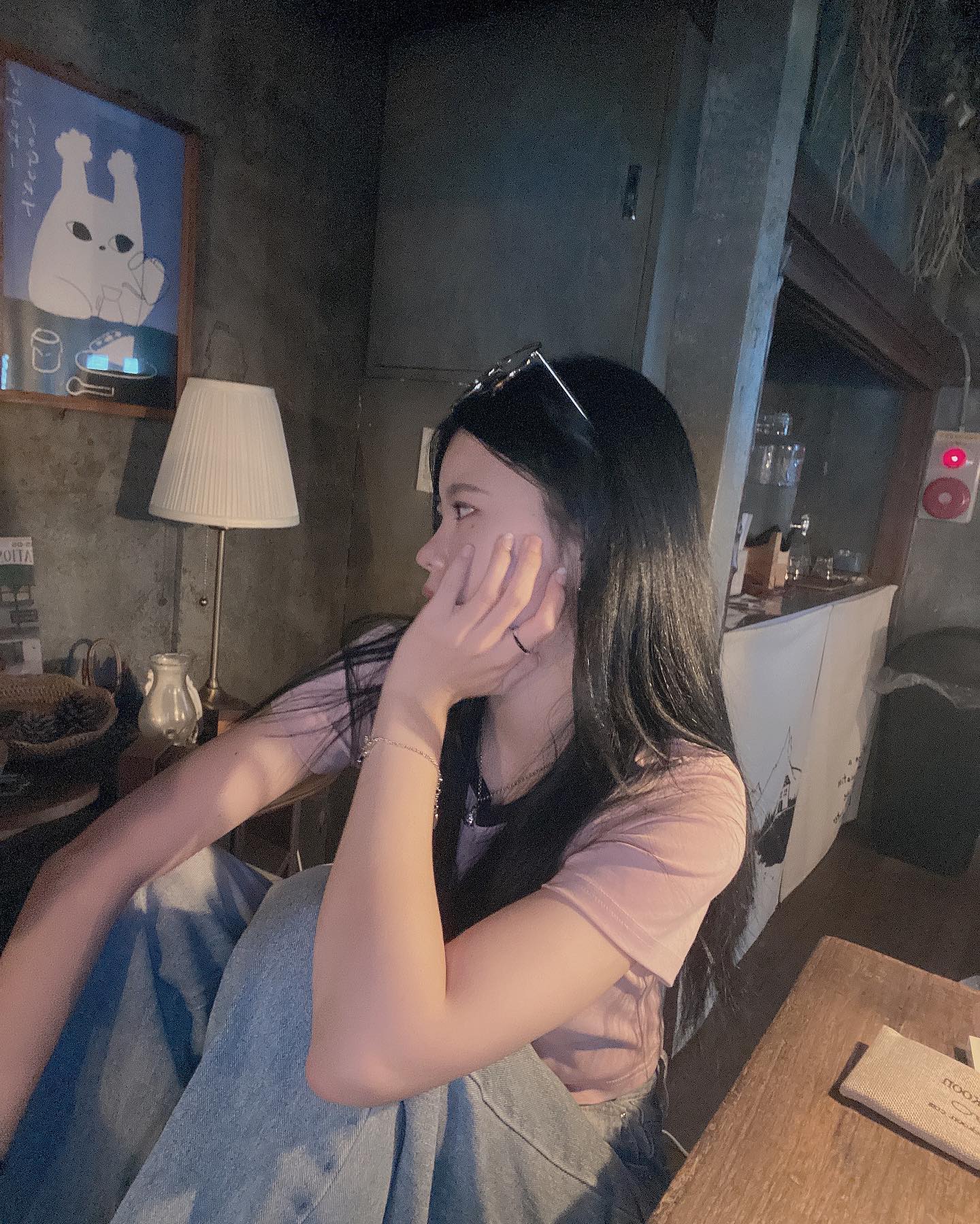 난 분명 겨울에도 여름사진 올리고 있을거같아,,
.
.
.
.
.
#도토리 #도토리카페 #용산역 #신용산역 #용산 #용산카페 #용리단길 #용리단길카페 #베이커리 #베이커리카페 #셀피 #셀카 #셀스타그램 #오오티디 #오오티디룩 #남이찍어준사진 #잘찍어줘서 #고맙따 #🩷