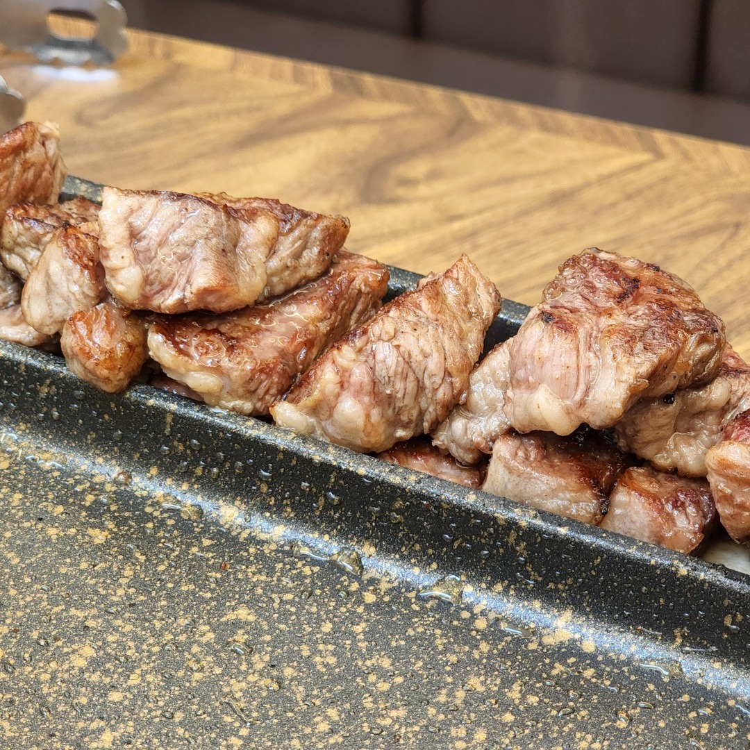 음식이 다 너무맛있습니다! 모임장소로도 딱이고!

​

매장이 넓고 깨끗했어요~ 고기맛도 일품입니다❤

​

사장님이랑 직원분들도 친절하시네용ㅎㅎ

​

​

😁전설의우대갈비해운대점

😁부산 해운대구 해운대해변로 277 3층

😁0507-1488-9030

#전설의우대갈비해운대점

#부산맛집

#부산맛집추천

#해운대구맛집

#해운대맛집추천

#해운대뷰맛집

#부산우대갈비

#해운대고기맛집

#전설의우대갈비해운대점방문

#부산맛집투어

#부산데이트코스

#부산뷰맛집

#해운대맛집투어

#해운대데이트코스

#우대갈비

#부산상견례

#프라이빗룸

#부산회식장소추천

#해운대가족모임

#부산가족모임

#해운대회식장소

#부산회식장소

#맞팔

#좋아요

#좋반

#좋아요반사

#맞팔해요

#선팔맞팔

#소통