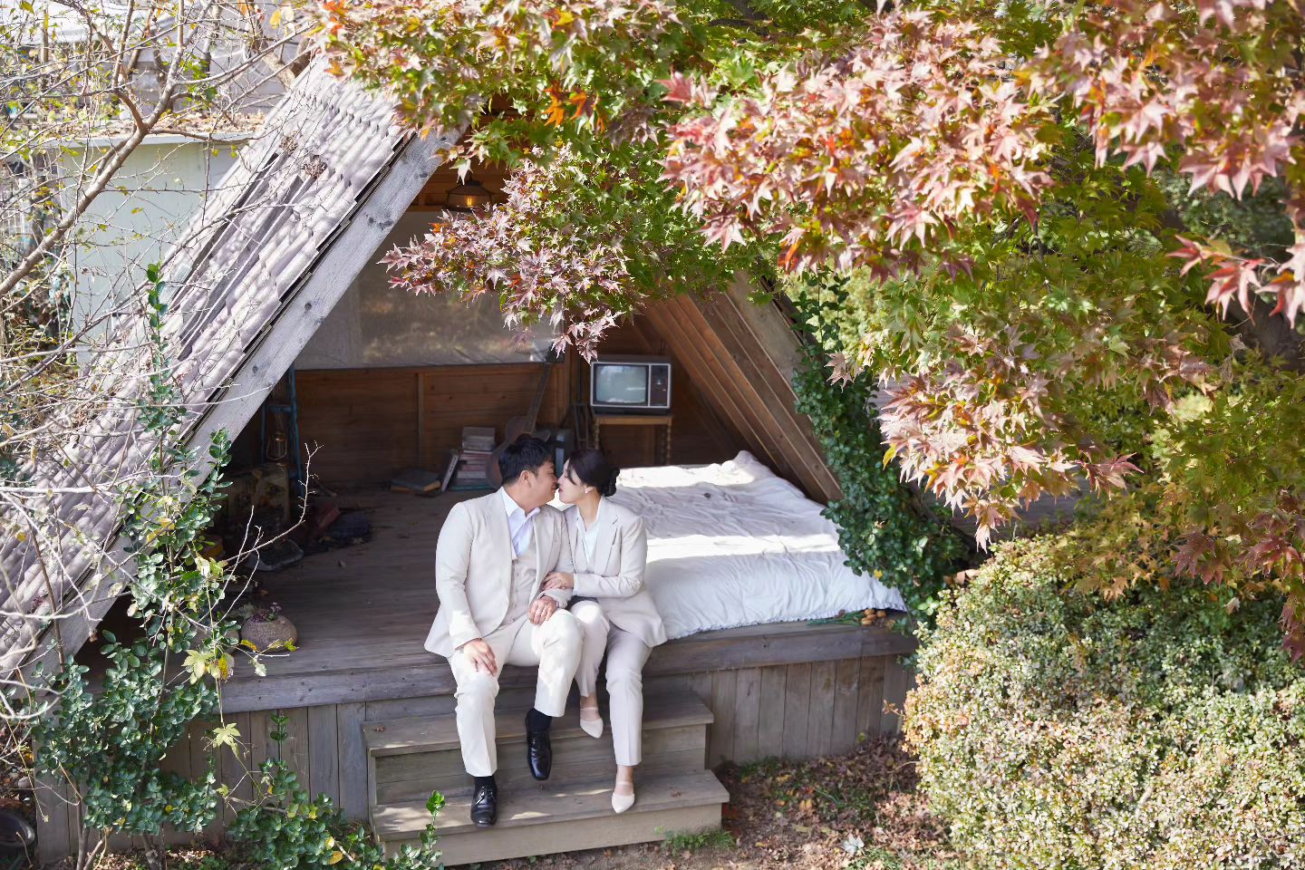 생각보다 더 맘에 들었던 정장샷

결혼준비는 direct.wedding

추천인 : 레린
-카페 가입시 추천인 입력으로 3만포인트 지급

▪️합리적인 가격의 스드메 비용
▪️온라인박람회를 통한 견적비교 가능
▪️포인트 제도로 스드메 비용 절감

#다이렉트웨딩 #다이렉트결혼준비 #스드메 #실버문스튜디오 #스튜디오촬영