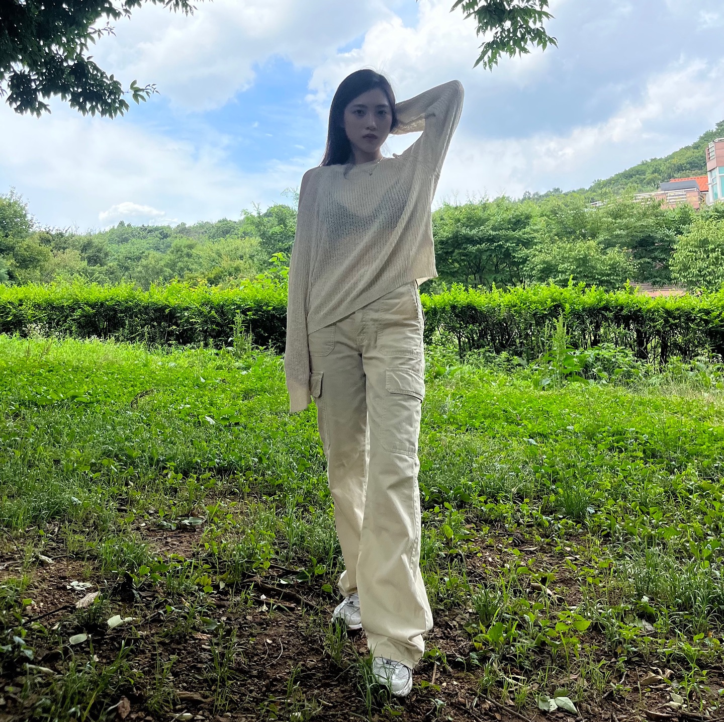 .
.
top : vivabrown_official 
bottom : zara 
shoes : newbalance