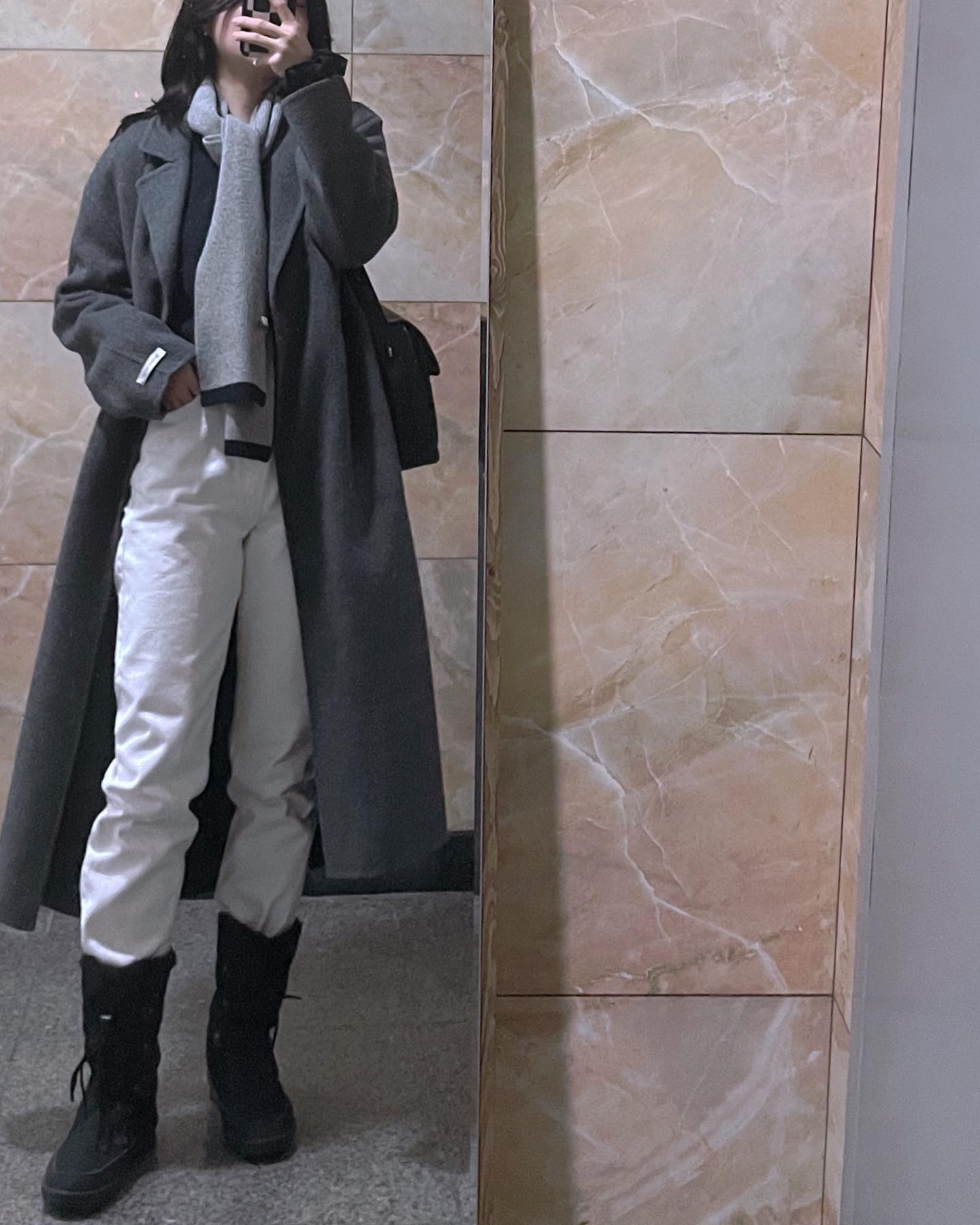잘 지내셨는지요,,🕊

Outer: Sjsj
Top: Magjay
Bottom: -
Bag: Archivepke
Shoes : -
Acc : Beanpole