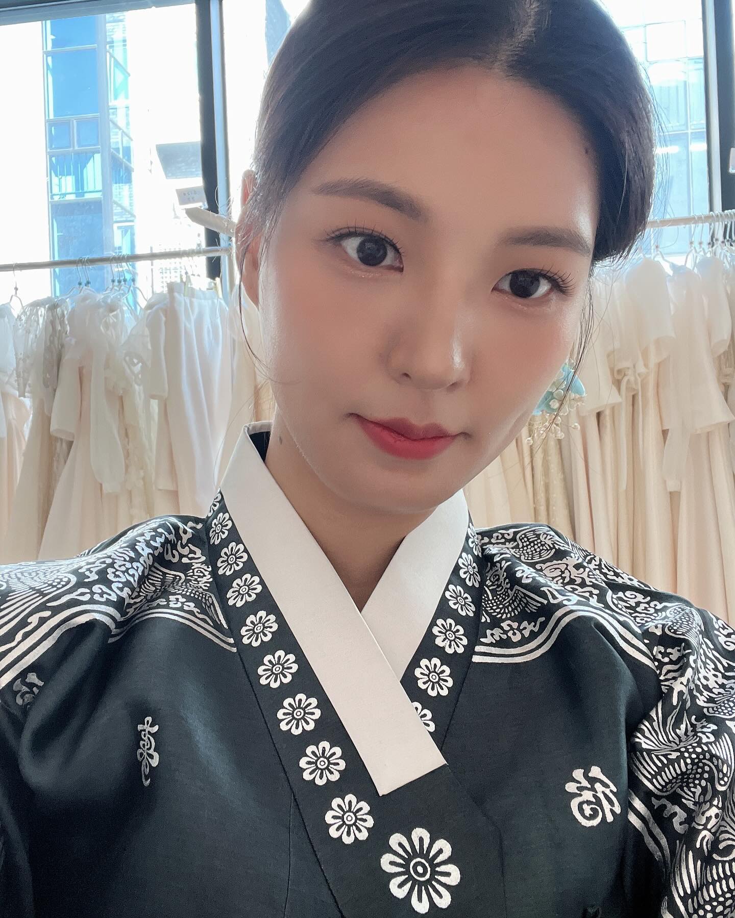 🙈 꼬까옷 온빛한복 🫶🏻