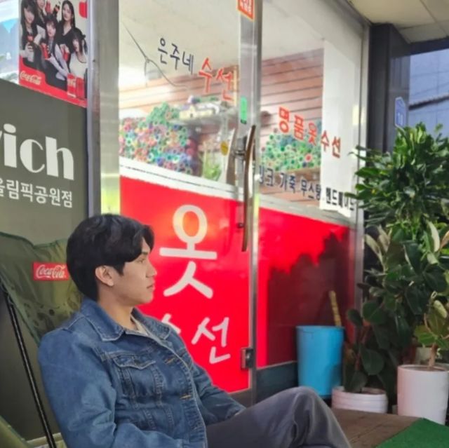 ∠('-'*) ㅣ 민석 on Instagram: "#광고 바삭바삭하게 맛있게 먹은 근본 바게트빵 🥪 샌드위치 맛집으로 강추 ✔️ 신선한 야채랑 같이 먹게 되어서 더욱더 맛있게 먹은거 같아요!!커피랑 같이 먹