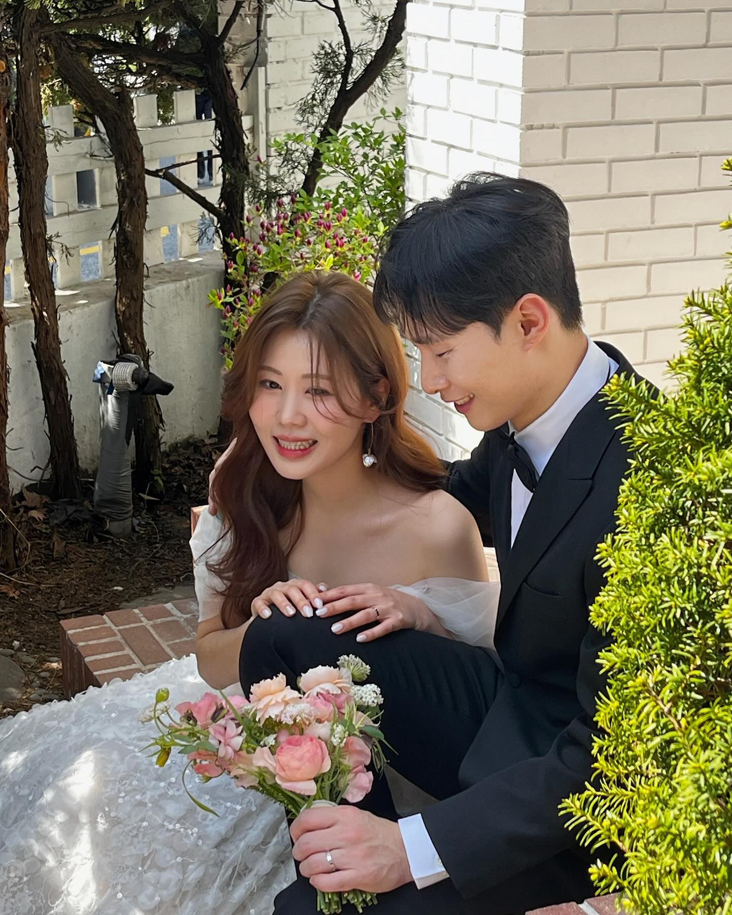 사진 고르고 골라 74장 중에 4장 먼저 올려본다.