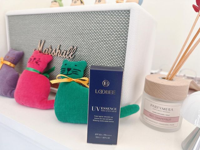 배쭈🌷 on Instagram: "#광고 🌞저에게 딱 맞는 선크림 찾았어요🌞 자외선 가득한 요즘 모두 선크림은 필수인거 다들 아시져 ?ꈍ◡ꈍ 내 피부처럼 화사하게 톤업은 물론 , 끈적임 전혀없이 자