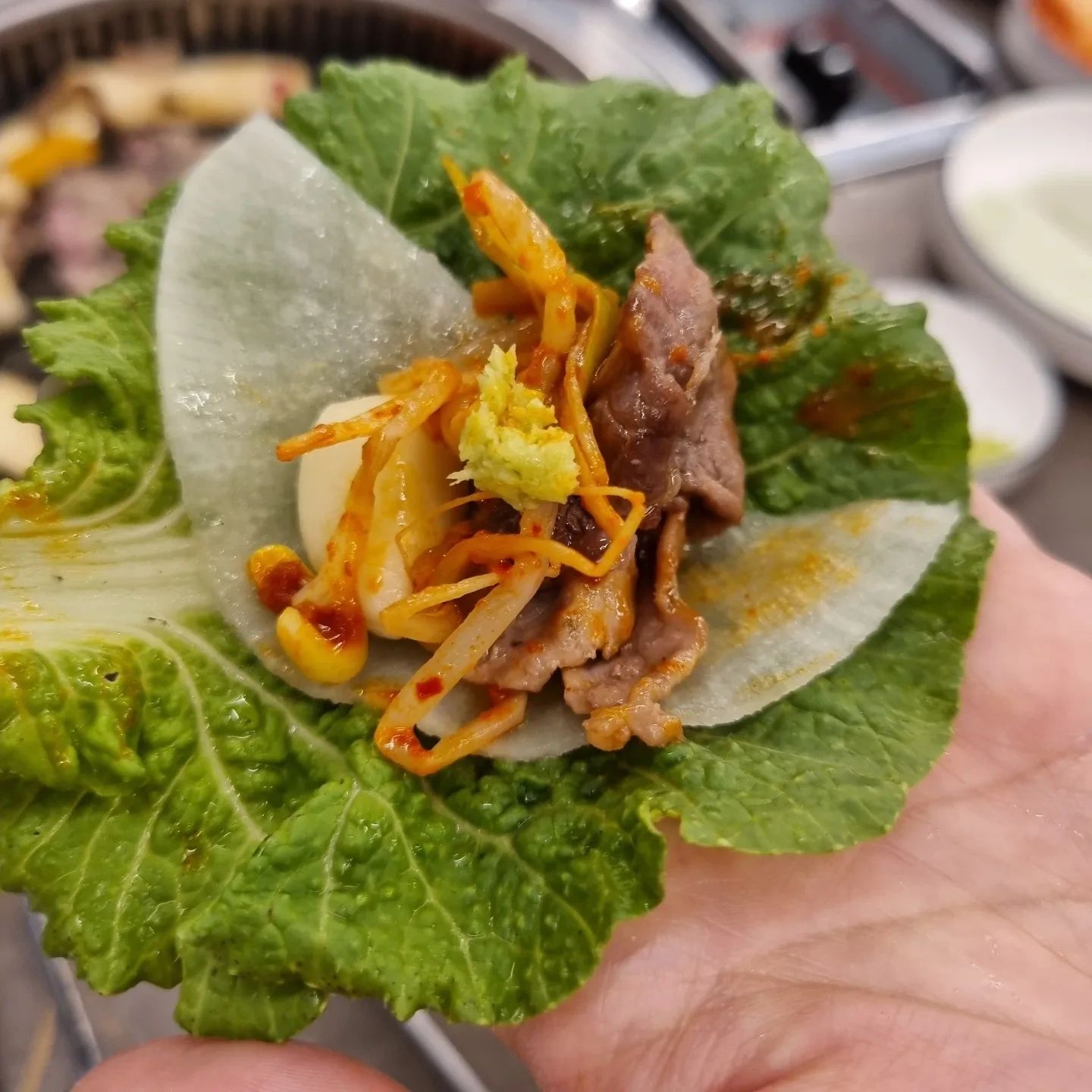 #다담 테크노폴리스점

외식하고 싶었는데..현수막보고 바로 픽!!
새로생긴 고깃집
대패상겹살도 맛있고, 냉삼도 맛있고,
냉면도 맛있네~~

된장찌개와 밥도 맛집이네~~
좋다 좋아 
오늘도 술한잔!!

#다담
#한돈
#테크노폴리스맛집
#다담테크노폴리스점
#가족외식
