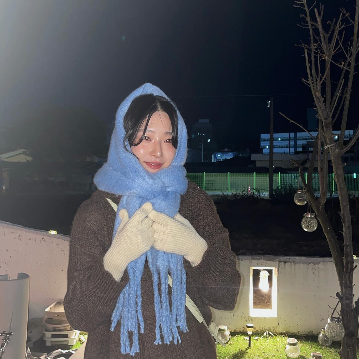 읏츄😶‍🌫️❄️☃️🤍🩵
재밌는 12월 보내는중🌀〰️
.
.
.
.
veteze_official 
#제품제공 #베테제 #veteze #목도리 #바라클라바 #장갑 #터치장갑 #손가락 #12월 #충주 #충주카페 #크리스마스 #트리 #산타 #사월다방 #겨울코디 #겨울룩 #니트후드 #겨울 #목도리추천 #장갑추천 #🩵 #🤍 #연말 #연말룩 #연말분위기 #좋반 #메리크리스마스