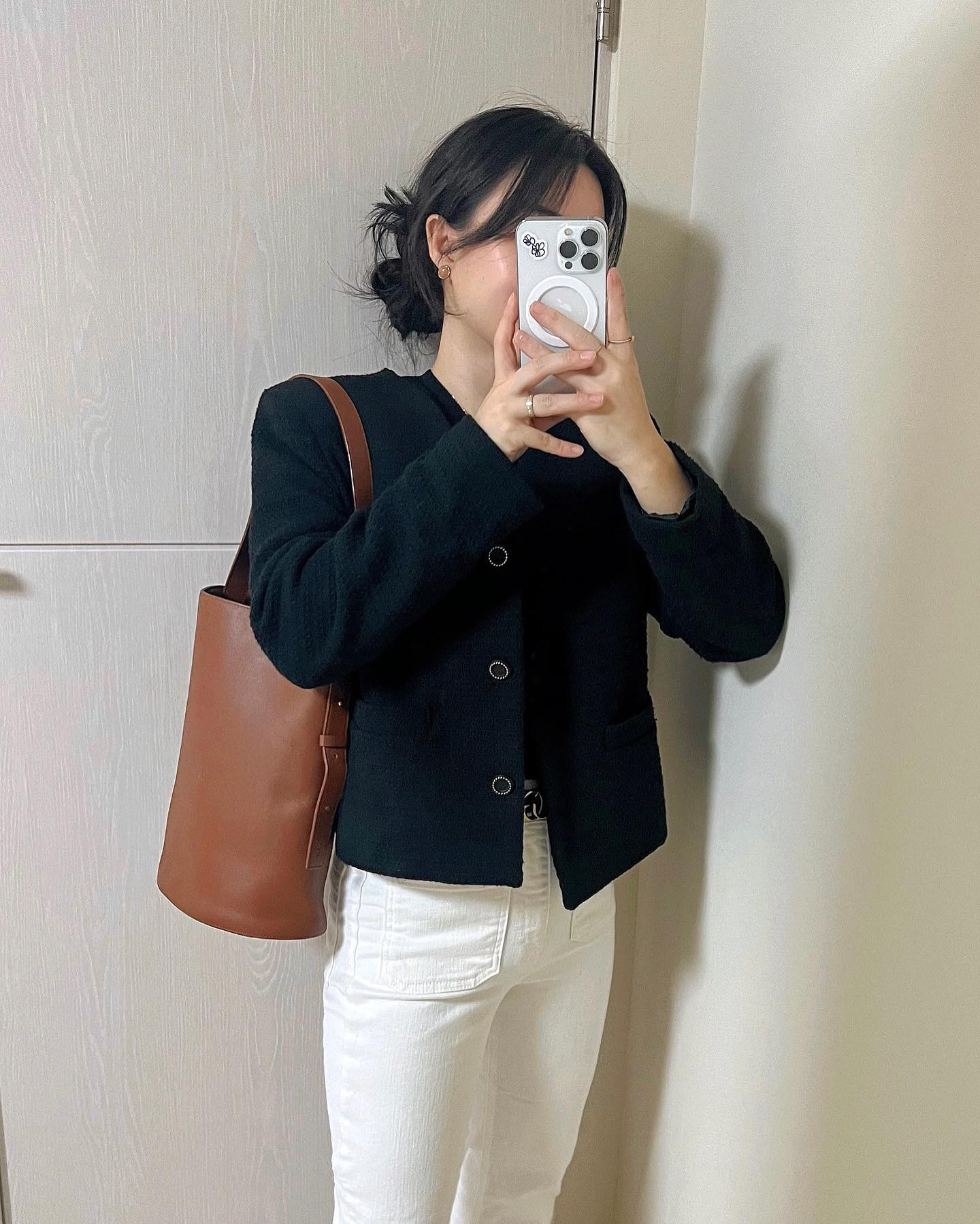 깔끔한 블랙엔화이트 조합 🤍🖤