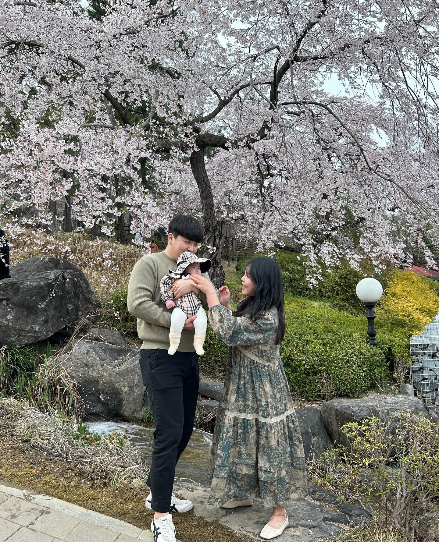 우리 셋, 그리고 봄💚