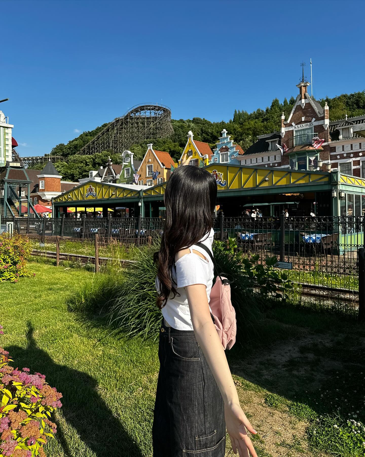 🎡🎢🎠🌷