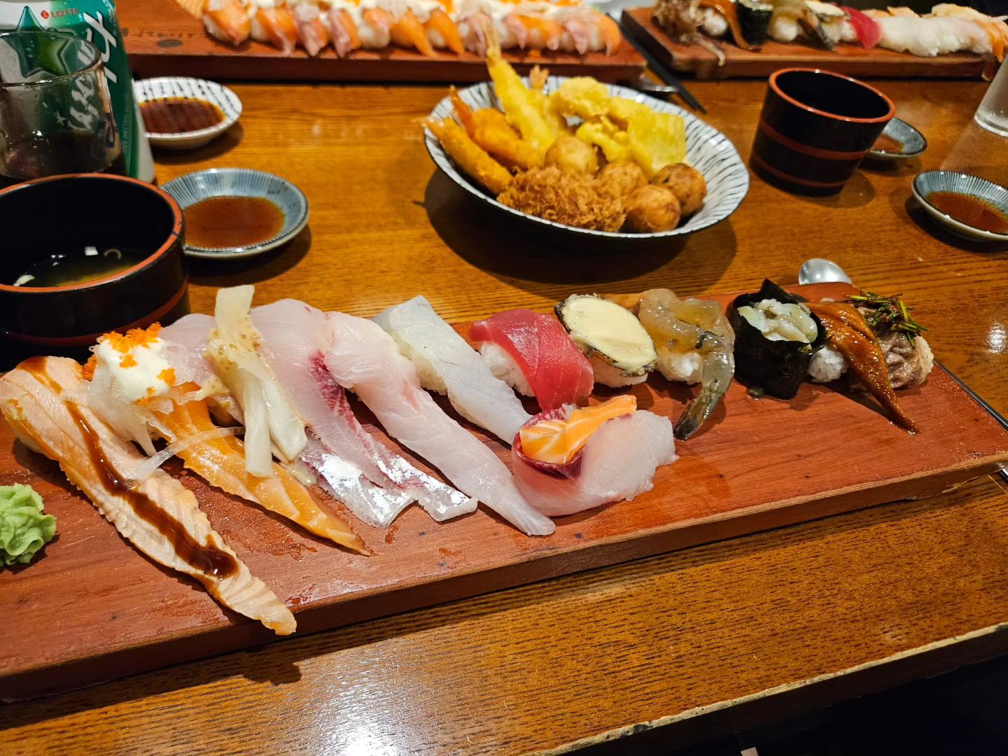 경기광주 스시맛집 🍣 

태전동 스시어왕

긴꼬리 초밥과 연어매운탕 맛집

캘리포니아롤은 크기가 어마무시함🍣🍣

#경기광주맛집 
#스시어왕
#초밥
#스시
#초밥맛집

#먹스타그램

#푸드스타그램 #존맛탱 #맛있다 #먹팔맞팔 #먹방 #맛스타그램 #맛집스타그램 #맛집탐방 #비주얼깡패 #음식스타그램 #핵존맛 #맛집추천 #먹방 #먹스타 #먹팔 #먹팔선팔