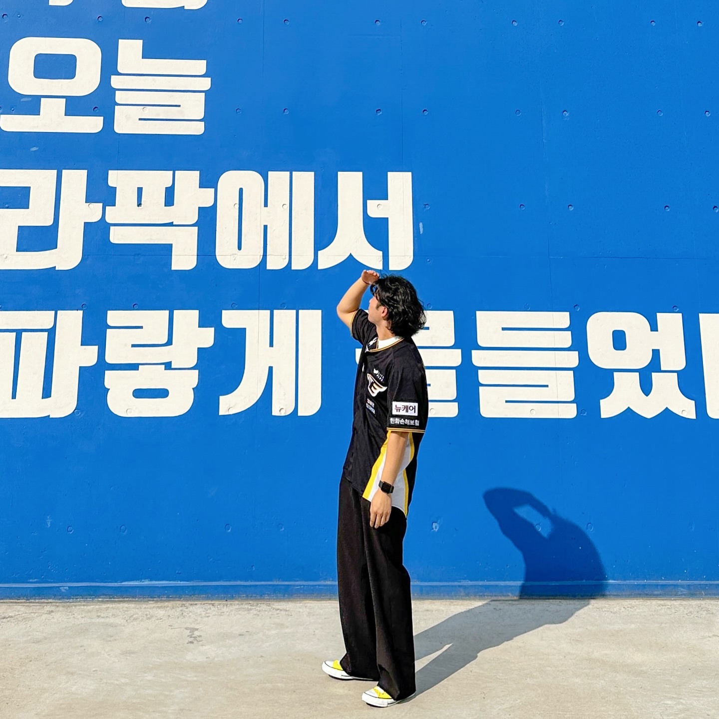 파랗게 물들어 버림…🧡💙
근데 고기는 존맛탱 ❤️
탕탕 후루후루 하면서 쏴버리고 싶은..