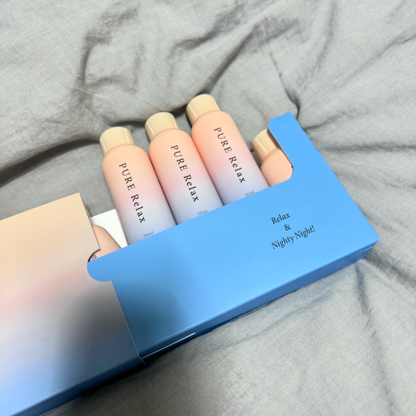 바쁜일상에서는 늘 잠이 최고의 보약임을 아는 나이 
스트레스 완화와 릴렉스에 도움을 주는 
테아닌, 가바, 산조인 등의 성분을 가진
퓨어릴렉스 마시고 꿀잠에 이르러보아야겠다 
#협찬 take_pure_relax #퓨어릴렉스 #sleeptight 
#누트로픽랩 #편안한밤 #온전한휴식