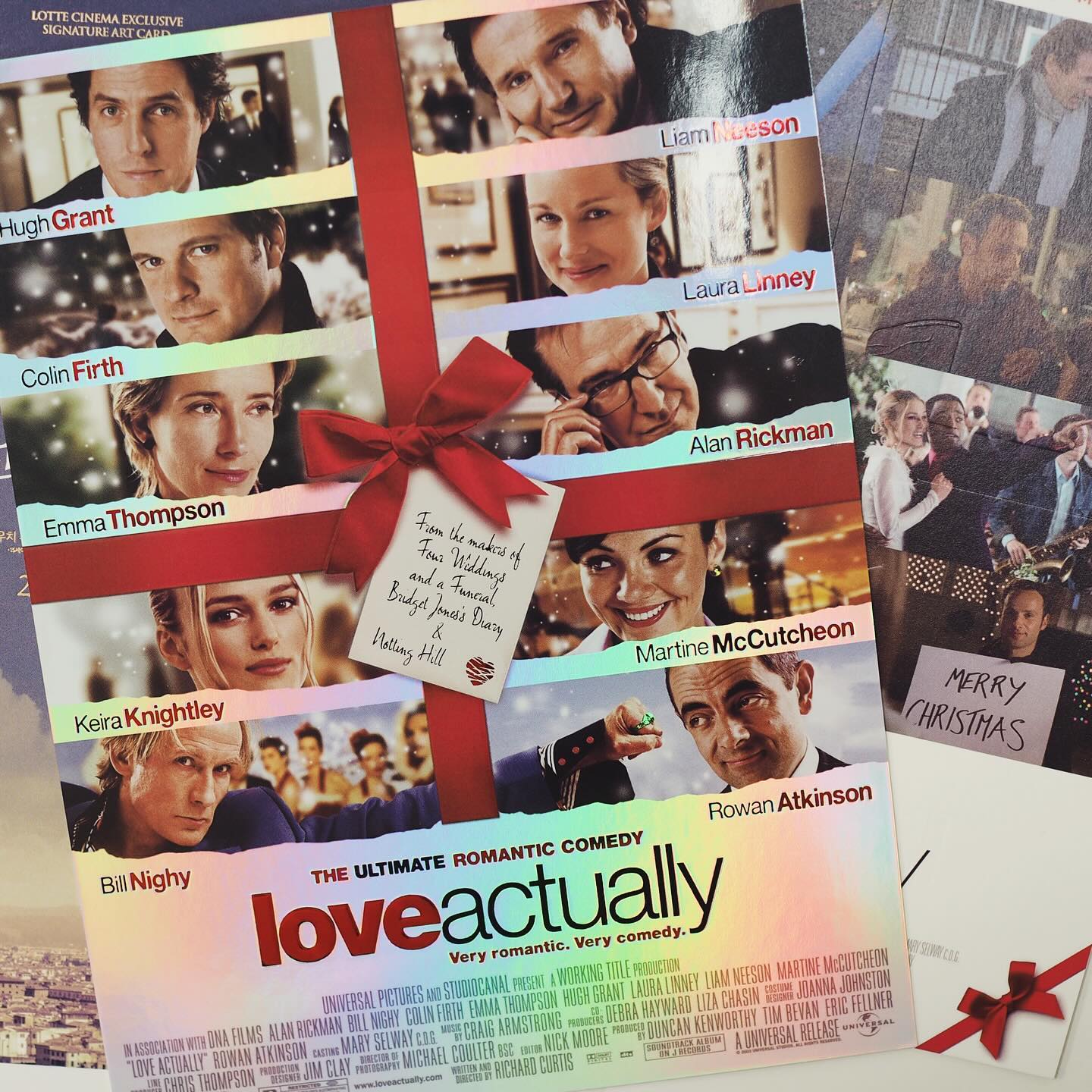 올만에 영화 한편 
#러브액츄얼리 #LoveActually
벌써 20주년이라는데 
이제야 봄
근데 이거 가슴따스해지는
로맨스 영화 맞음? ㅋㅋㅋ 
아니 내가 알던 그 명장면이????????
#청소년관람불가 였다는것도 .. ㅋ
조금은 충격적이고 적응 안되는 ..
그래도 배우들의 그 시절 모습을 볼 수 있어 좋음

#일상 #instagram 
#instagood #영화 #근황