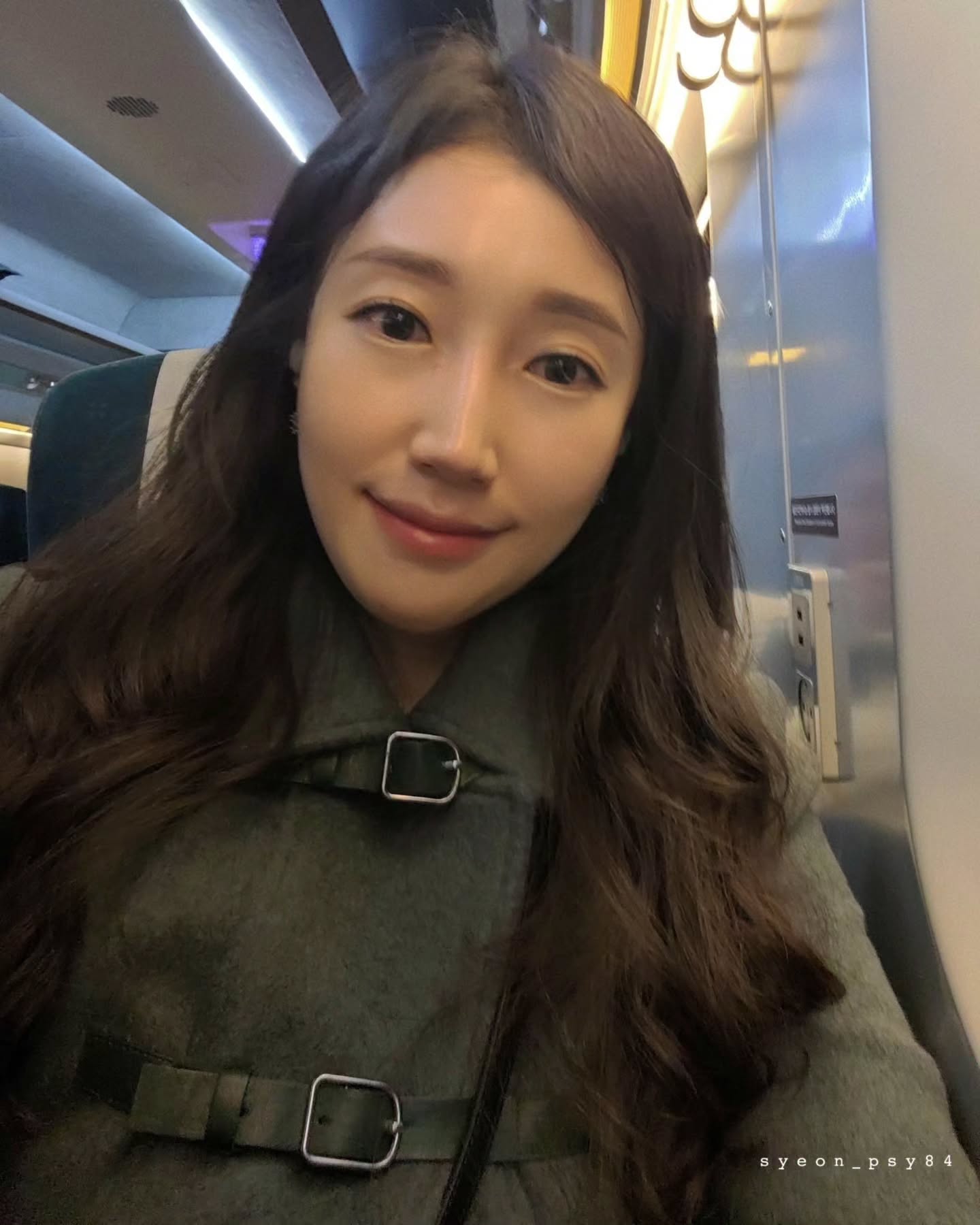 𝑷.𝑺.𝒀 𝖋𝖆𝖓 𝖌𝖔𝖉 𝒔𝒕𝒐𝒓𝒚

계상오빠 만난다고 코트도 드라이 맽겼다 입고,
꼬까옷도 새루 샀는데🩵☺️

⠀
⠀
⠀
⠀
⠀
⠀
⠀
⠀
⠀
⠀