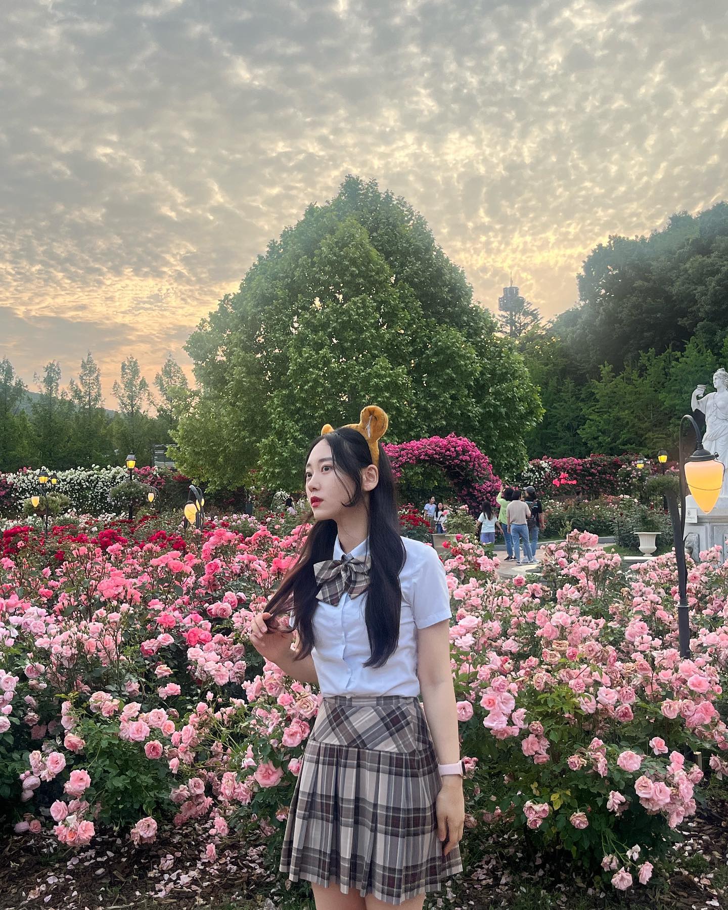 장미 너 글케 예쁠 일이야 ¿