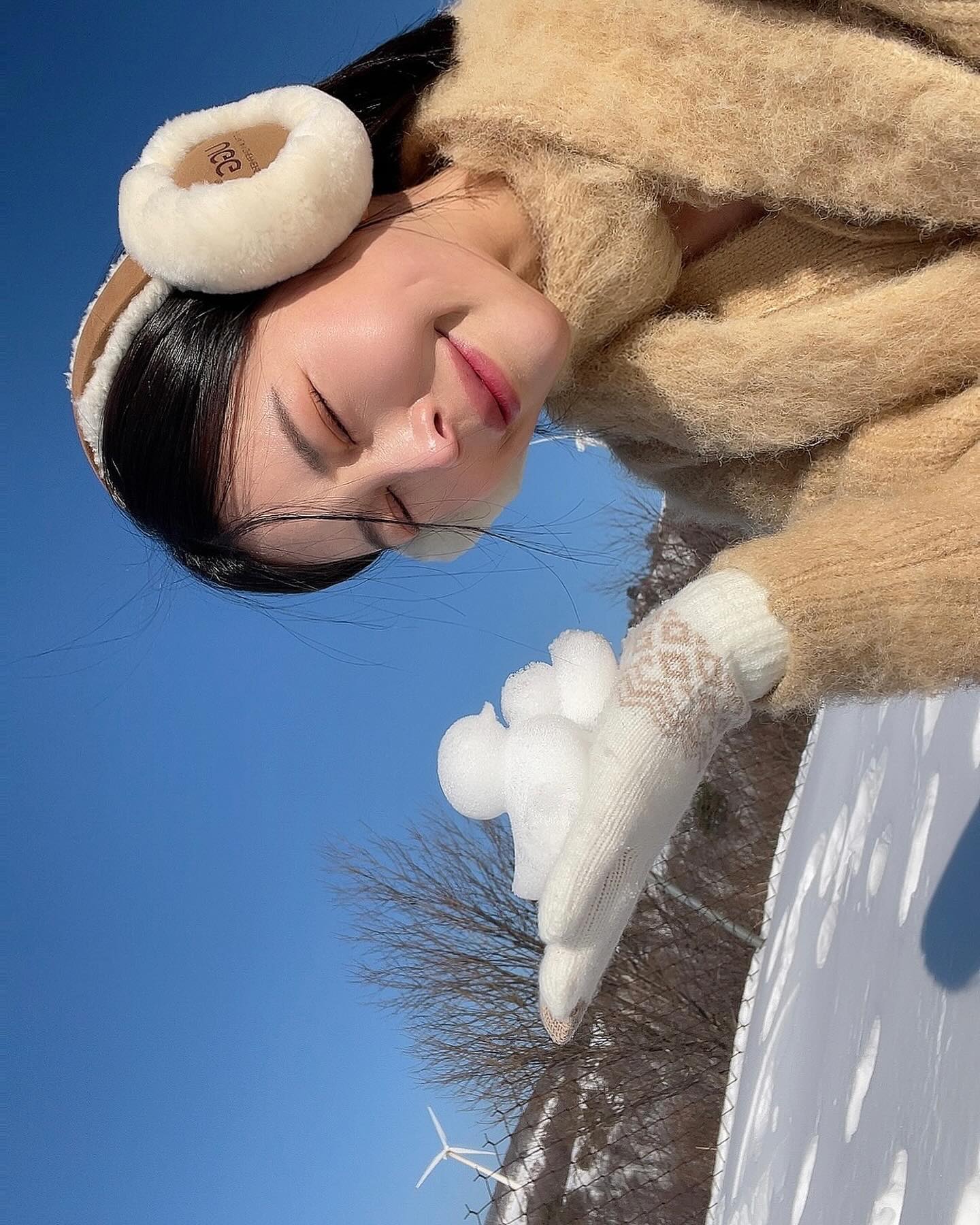 여러분들...저 국민 욕쟁이 되겠어요......🤣🤣
저 사실 매우 마음이 여려요.....ㅋㅋ🥹🥹🥹🙏🏻🙏🏻🙏🏻
조회수 제발 멈춰...(아니 멈추지마....)🤍
