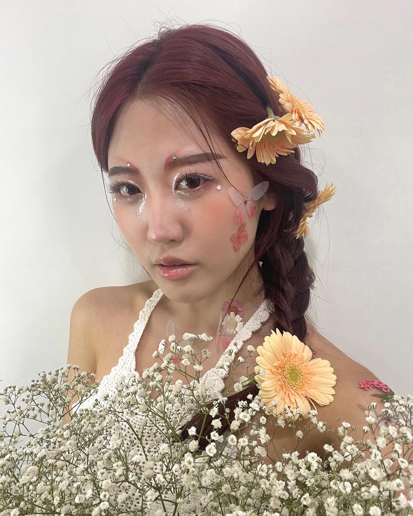🌿🦋🦌🌷😮