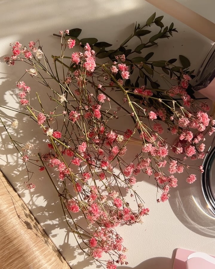 너무 마음에 드는 내 텀블러 💓
봄에 주구장창 들고 다녀야지 🌸