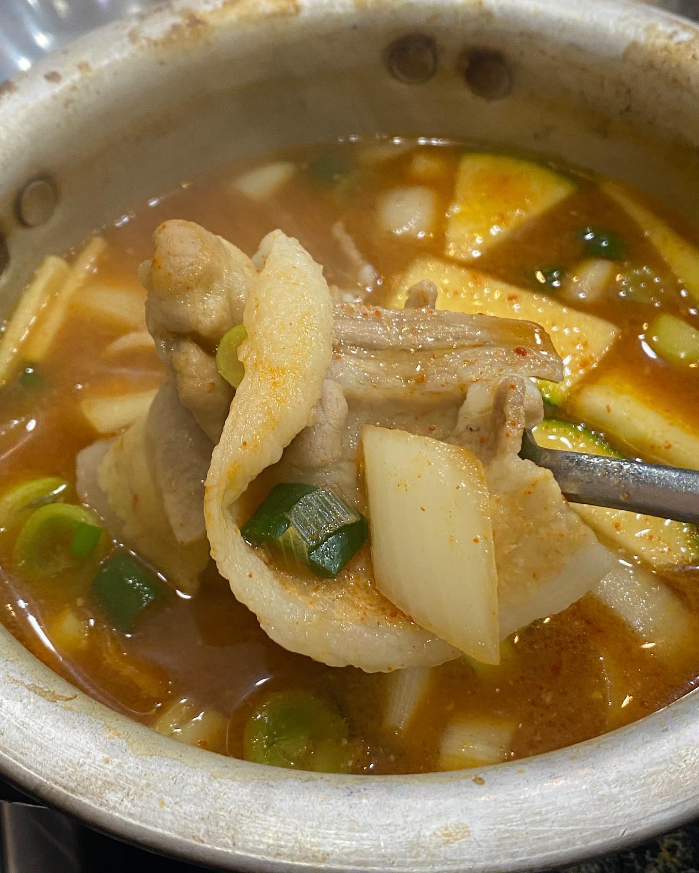 광안대패
_______________

광안리 해수욕장 광장 앞 대패고기 맛있는 곳
1인분 단 돈 3,900원
부담없이 즐길 수 잇는 대패삼겹살 집
삼겹살에 소주 한잔!
그리고 바로 광안리 해수욕장 산책~!
고기 들어간 된장찌개도 진국 흑미밥에 밥말아서 된장국 해먹으니 한끼 든든
______________

✅ 부산 수영구 광안로 65 1층
✅ 17:00 - 02:00 (01:00라스트오더)
✅ 0507-1480-8384

_______________

#광안대패 #광안리고기집 #광안리삼겹살 #광안리대패삼겹살 #광안리대패 #광안동맛집 #광안리해수욕장대패삼겹 #광안리해수욕장맛집 #광안리해수욕장고기맛집
_______________

#윤쓰닷컴 #윤쓰닷컴맛집 #윤쓰닷컴부산맛집 #윤쓰닷컴광안리맛집 #윤쓰닷컴고기맛집