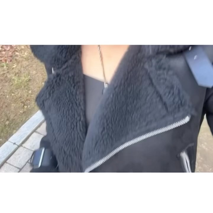 지금껏 본 많은 콘서트 중에 젤로 감동적이엇다♡
편곡도 좋코 로이킴도 잘생김♡
앵콜콘 또 해줫으면..
.
.
.

#로이노트 #로이콘서트 #로이킴
