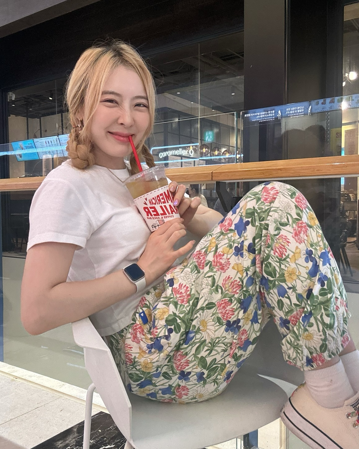 #광고 dominwears 
너무 편하고 예쁜 바지 입구 시원한 ifc몰 총총🩵
요로케 예쁜 몸배바지 본 사람?🥹💗
근처 마실 나갈 때 포인트로 넘 좋을 것 같아요🫶🏻
그럼 오늘도 편한 바지로 먹방을..😋

#도민바지#도민#카리나바지#촌캉스