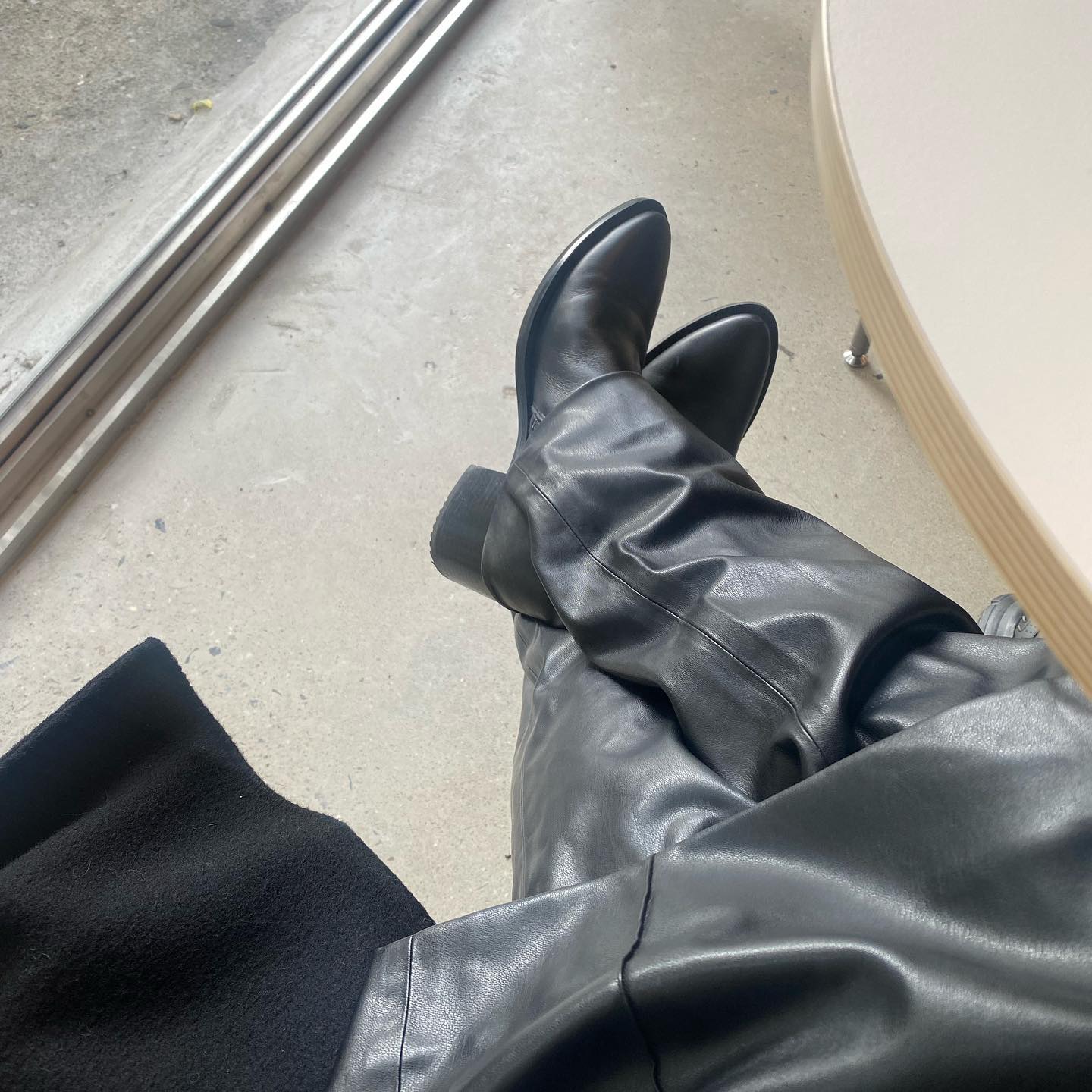 추워서 옷장에서 삭제되버린 ootd