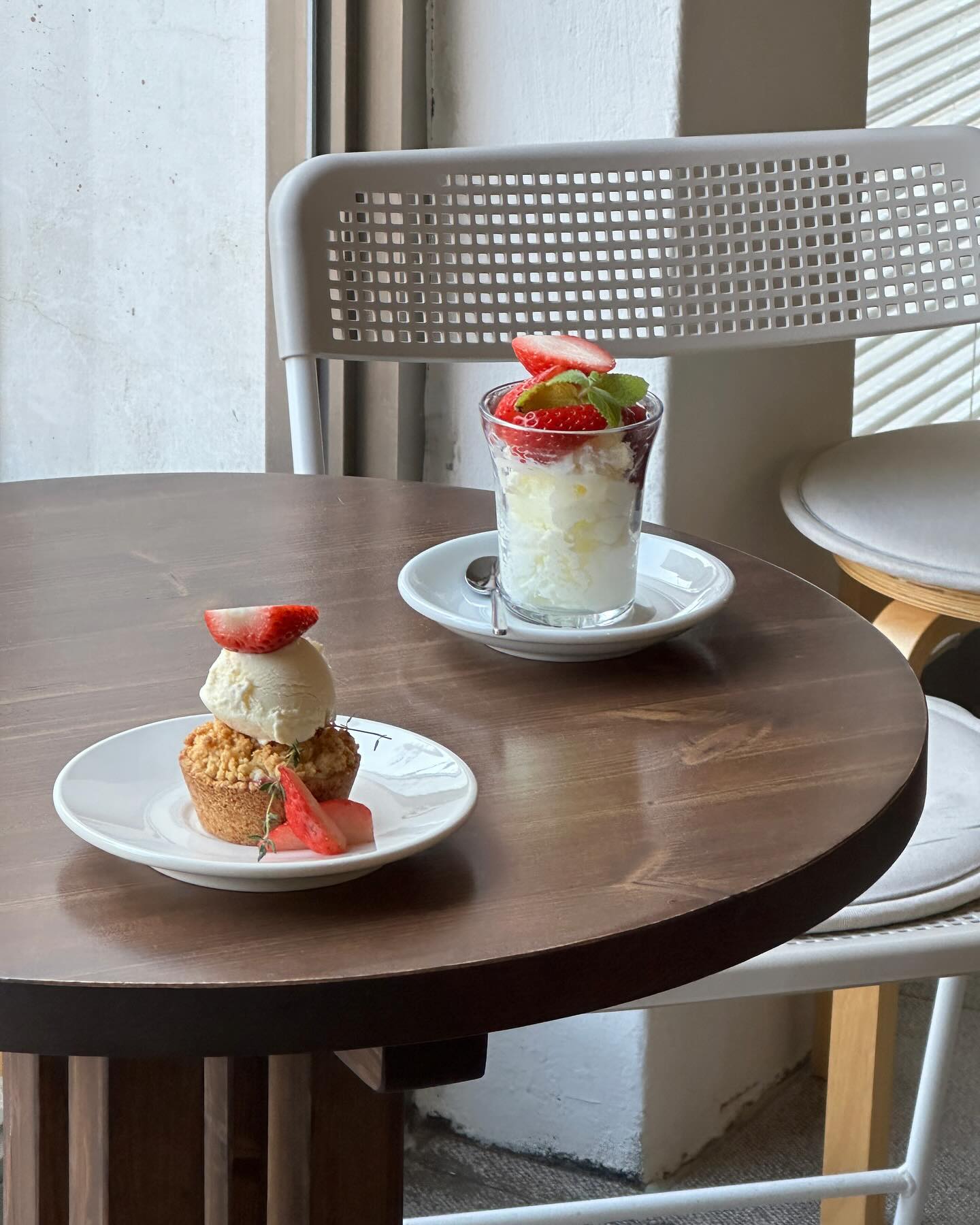 방앗간에서 딸기파티 🍓🥧🍦
.
.
.
.
.
.
.
.
.
.
.
.
.
.
.
.
.
.
.
.
.
.
.
.
.
.
.
.
#프로택티드에어리어 #서정리카페 
#딸기디저트 #카페맛집 #protected_area
#최애카페 #cafebkk #cafehopper