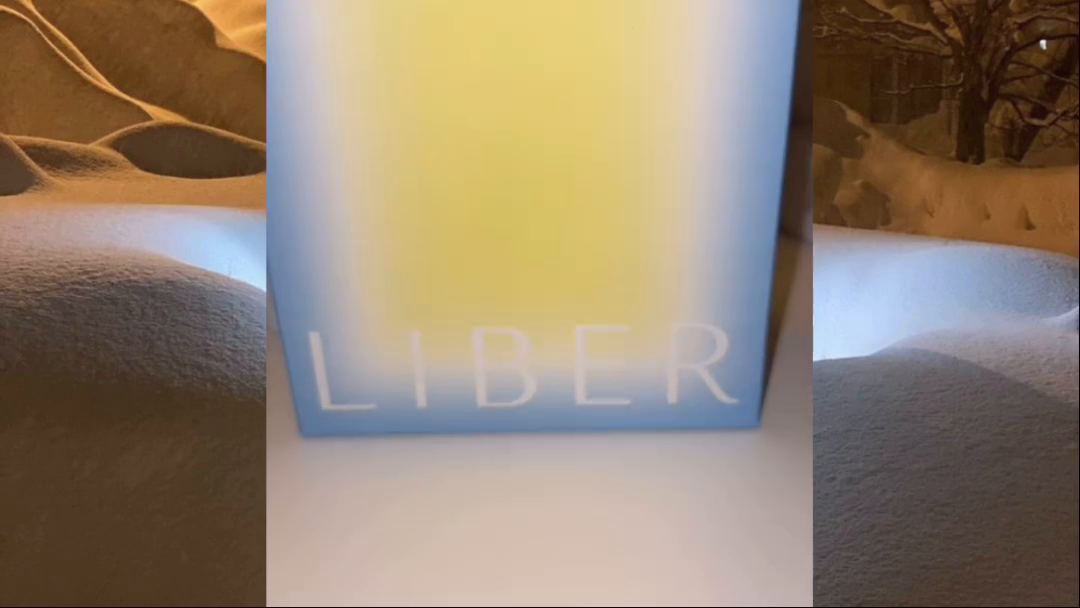Jingle bell🫠🎄 LIBER의 새로운 향, 크리미우드를 위하여
꽤 중성적인 향, 나의 베스트는 진짜 비누로 손씻고 나온 향인 Sai 이불에도 뿌리고 나갔다오면 집에서 비누향폴폴 나서 지인짜 너무 좋아서 맨날 뿌리는중🫧

#협찬 #liber #리베르 #리베르섬유향수