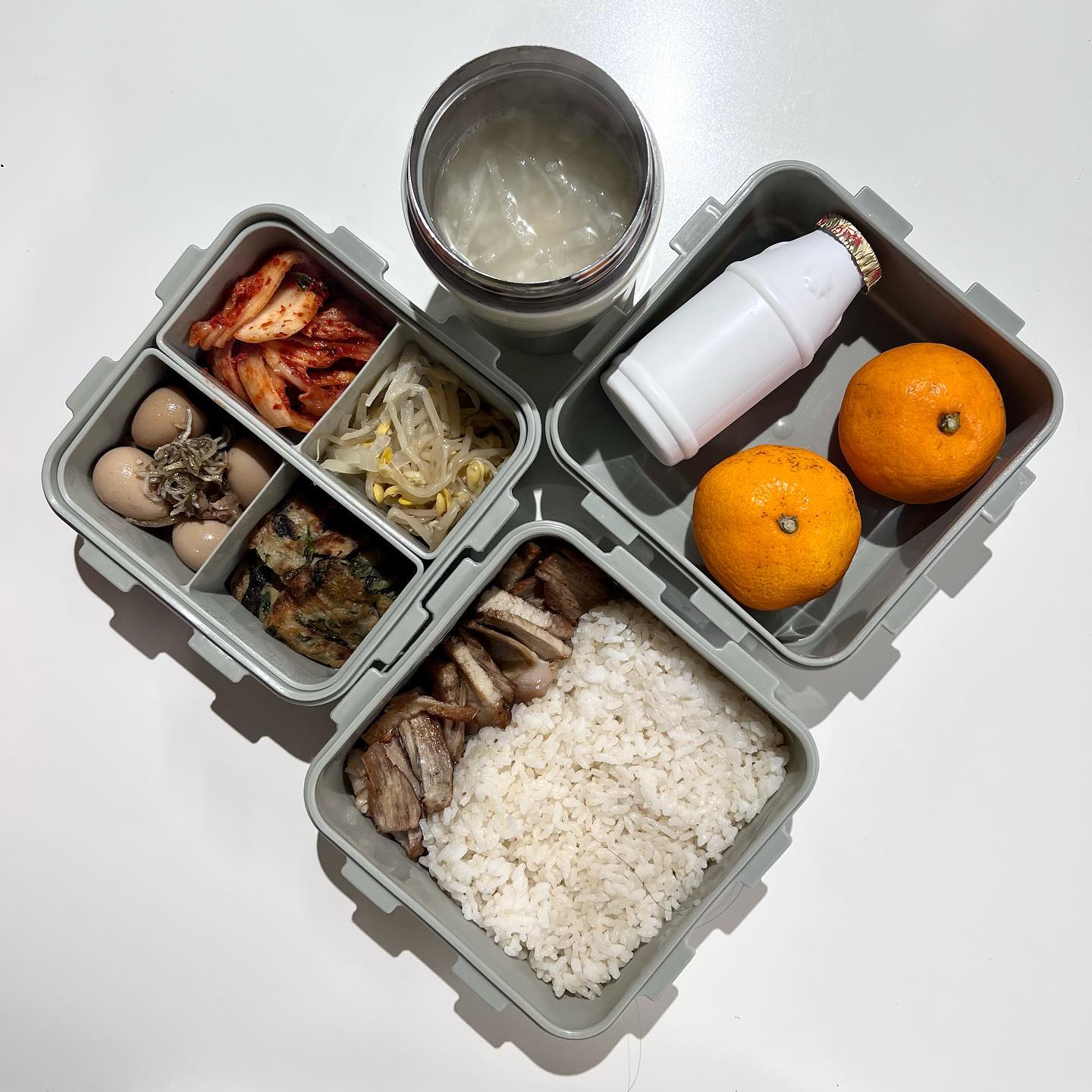 신랑 육휴 전 챙겨드린 도시락🍱 휴직 전이라 점심약속이 꽤 있어서 몇번 못 챙겨줌,,🤭 신랑 휴직 관계로 8월까지 도시락은 쉬어갑니다,,😌😌