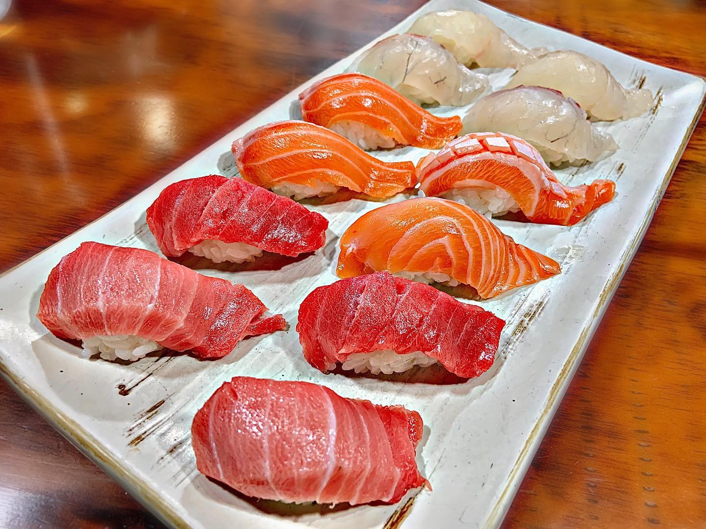 사진빨 하나는 기가 막힘 ,,, 🍣 그냥 아무 생각없이 배 채우러 가기에 좋은 곳 🙋🏻‍♀️
#사당초와밥 #초와밥