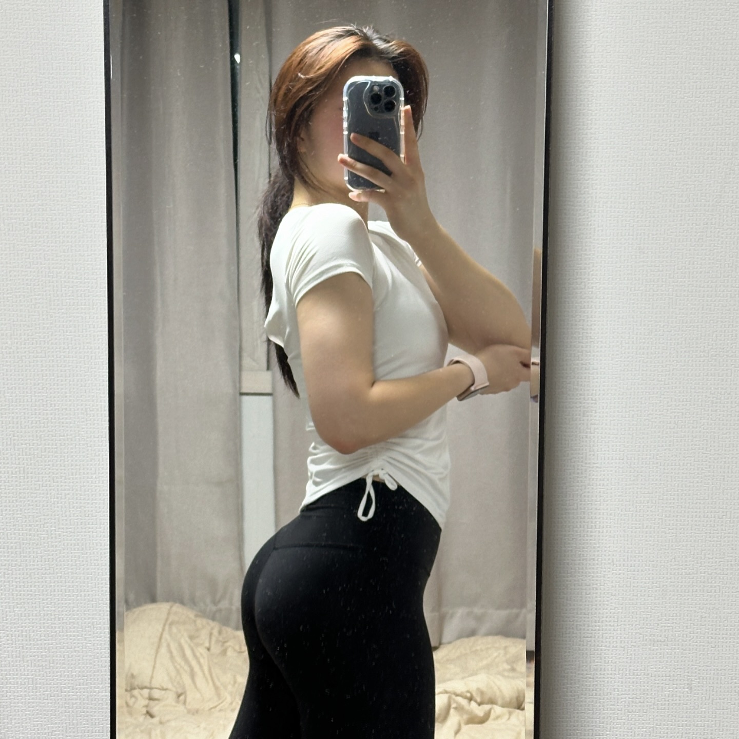 #급찐급빠 #다이어트 4kg 살찌고 식단+운동시작😀
이제는 정말 복근도 보이지 않더라구요.. 살짝 보이던 복근이 사라지니까 정말 살쪘다는게 실감나더라고요 ㅋㅋㅋㅋ
사실 어제도 미모닝하려고 알람 맞추고 잤는데 아침에 알람 다 끄고 다시 잠들었어요,, 오늘은 꼭 공복 유산소를 하겠다는 마음가지으로 미라클 모닝하고 러닝하러 나갔는데 아침에도 러닝하는 분들이 너무 많아서 놀랐어요,,,, 
땀복입고 인터벌로 뛰고 오랜만에 집에서 아침까지 챙겨먹고 출근했더니 속이 든든해서 좋더라고요 💪

내일은 #미모닝 하고 #독서 까지 아침에 할 수 있기를!! 바라며 일찍 자야겠어요~~~ #굿밤 ✨🌝