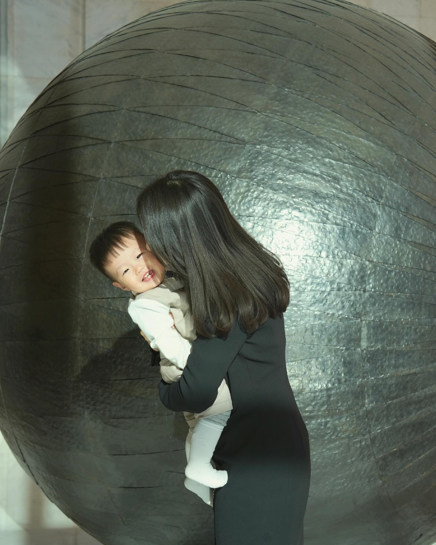 내 인생 두번째 돌잔치 
- 따로 또 같이 (엄마 대체 왜이래요 ver.)

1. 내게 너무 부담스러운 엄뫄 
2. 아빠 껌딱 율이
3. 자 , 걸어보자 아들아 
4. 엄마 전 지금 걷기 싫어요 
5. 어디보자 …어디보자 …
6. (사실 두번째 돌잡이 ㅋㅋ) 잡아보자 
7. 엄마아빠 인중 이렇게까지 늘어날 일이에요 ?
8. 돌잔치에 저런표정 짓는 엄마는 엄마가 처음일꺼야 못살아
  여기 치과 아님 주의 
9. 마무리는 행복 ㅋㅋ 

#돌끝