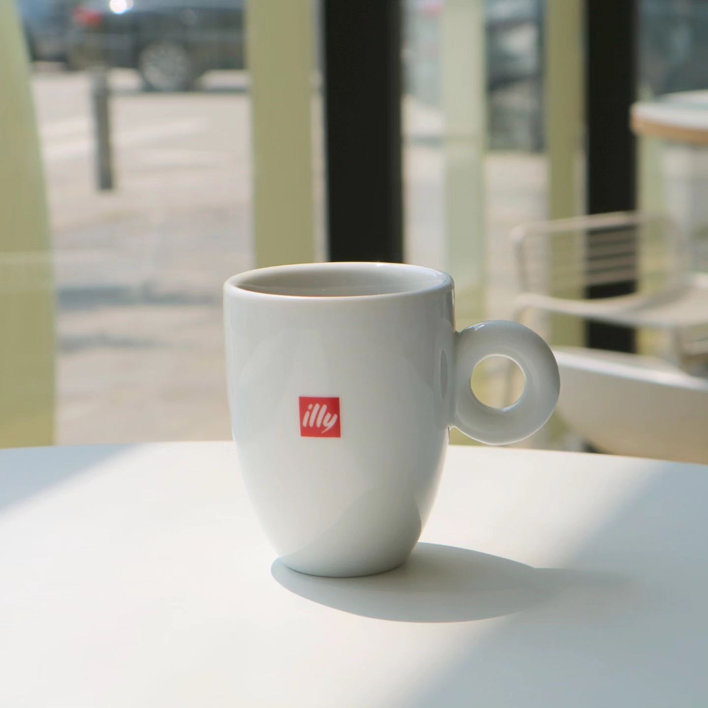 분위기 좋고 푸딩이 맛있는 카페☕️

CAFFE T
📍대전 서구 만년로67번길 22 1층
🕐10:00~22:00

매장이 넓어 예약후에 프라이빗룸도 이용이 가능해요!

#caffet #대전카페 #대전카페추천 #카페티 #대전카페티