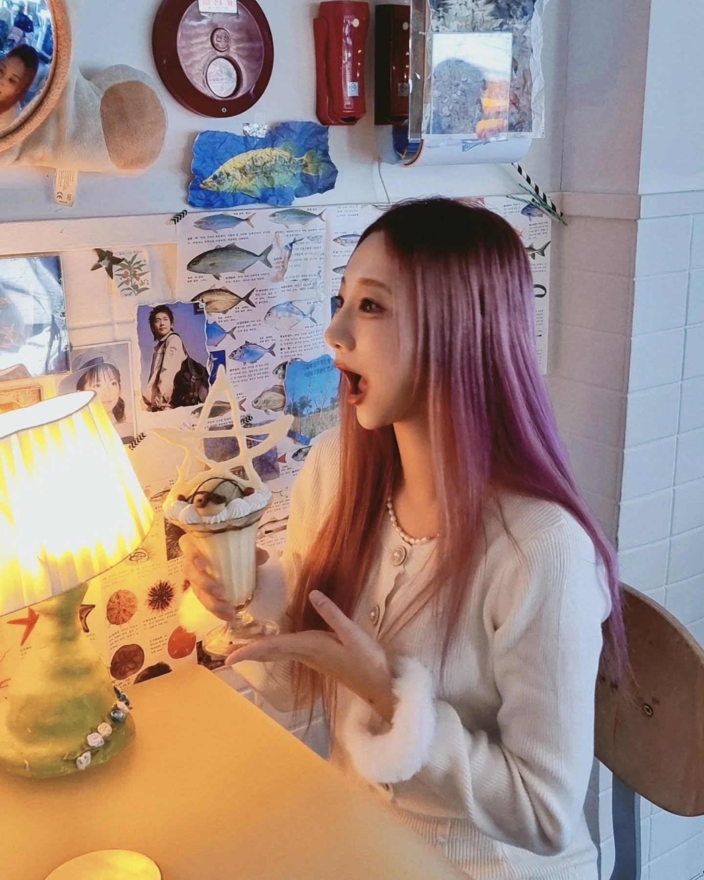 우아아아앙~(๑ᵔ⤙ᵔ๑)
마지막은 콧물 셀카야🤧 다들 감기 죠심 !!
#62_카페