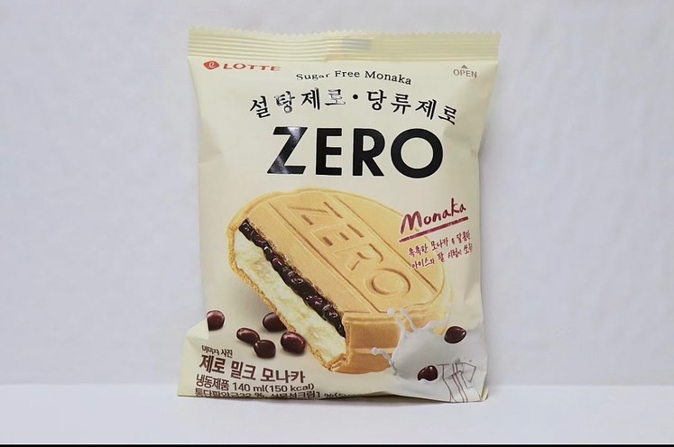 #협찬 #유료광고 #광고 

설탕과 당류는 ZERO!
칼로리는 DOWN!

요새 제로가 대세인거
다들 잘 아시죵~~?

아이스크림도 제로시대!

제로인데 , 맛있기까지 한건..
반칙인데~~ 넘 달고 맛있다구♥️

일반 아이스크림이랑
달달한 맛도 똑같은데
제로여서 부담없이 
맛있게 먹을수있어서
좋았던 아이스크림🍦🍦

제로 밀크 모나카!
팥앙금도 찐~하고
우유의 담백함까지!!🥺

최애 아이스크림으로 급 상승중!♥️
️

다들 , ZERO 하세용🤭

 #롯데웰푸드 #롯데제로 #제로아이스크림 #언제나맛있게제로하다 #아이스크림 #신상아이스크림 #아이스크림추천 #편의점신상 #신상템추천 #설탕제로 #당류제로 #맛잘알제로 #제로밀크모나카 #제로밀크소프트콘 #제로미니바이트 #디저트 #디저트맛집 #간식 #광고  #롯데웰푸드 #롯데제로 #제로아이스크림 #언제나맛있게제로하다 #아이스크림 #신상아이스크림 #아이스크림추천 #편의점신상 #신상템추천 #설탕제로 #당류제로 #맛잘알제로 #제로밀크모나카 #제로밀크소프트콘 #제로미니바이트 #디저트 #디저트맛집 #간식 #제로