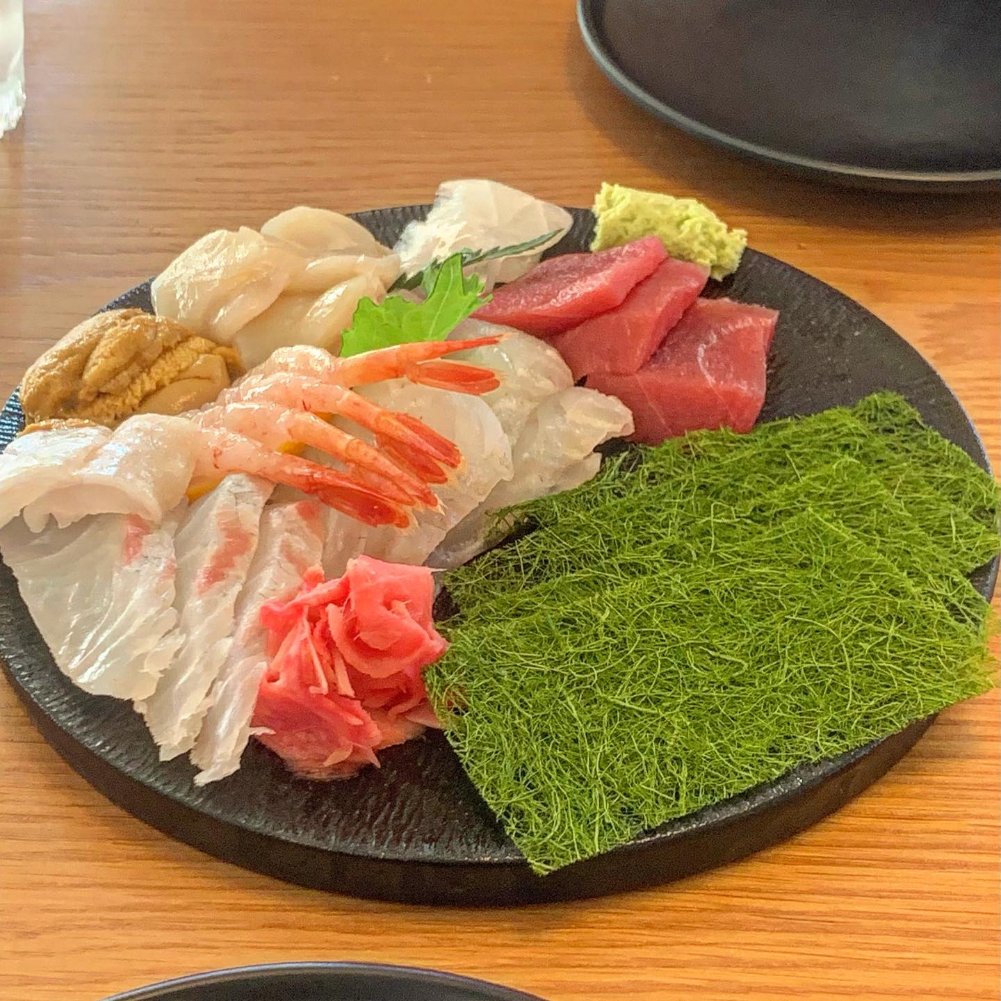 #카와우소선릉 🫶🏻
여기 넘 맛있다 🫢
사시미 입에서 녹구ㅜㅠ 
새우는 버터에 절여져서 남은 국물 밥 말고 싶었을 정도..
많은 사람들이 여기 맛있는 거 알아야 한다
선릉, 삼성에서 사시미나 파스타 먹고 싶으면 여기 무조건 추천합니댕 ദ്ദി₍ᵔ- ̫-ᵔ₎