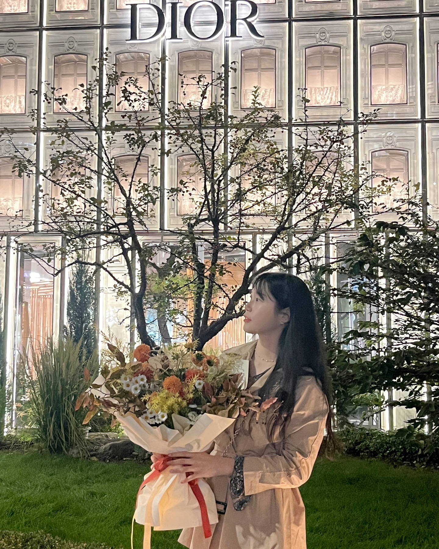 서프라이즈 장인을 만나고 있었네😳
사랑받는 요즘🧡💛 오래오래 행복하게 잘 지내자!