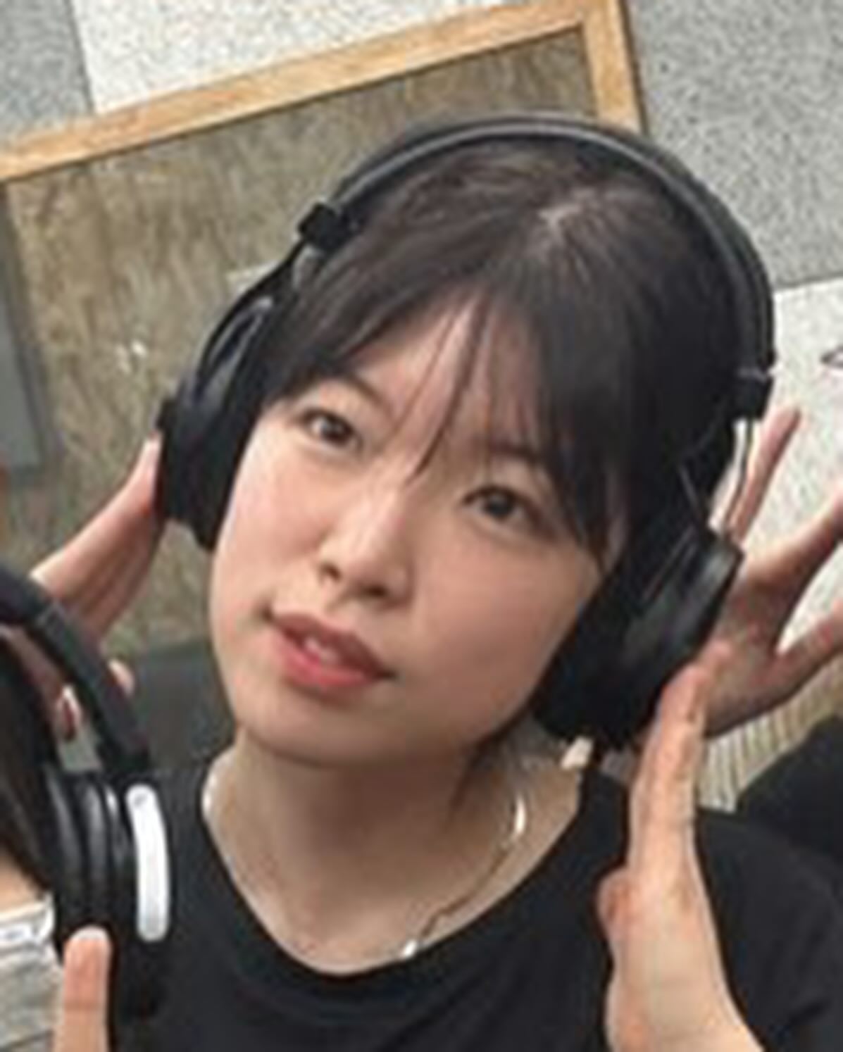 #HMC라이프
계속되는 금빛여정의 끝은 어디인가... 싱포골드로 스페셜해진 포인트 새롭게 갱신중...에쳄씨가 일본으로 콘서트를 떠납니다.✈️
몸도 마음도 여유로운 상태가 아님에도 불구하고 순종할 수 있는 은혜 허락해주시고
또 팀 대표로 간다고 응원해주시고
아껴주시고, 성원해주시고, 후원해주시고, 격려해주시고, 
보태주시고, 밀어주시고, 염려해주시고, 근심해주시고, 걱정해주시고, 사랑해주시고, 신경 써주시고, 배려해주시고, 두루두루 보살펴주셔서 정말 감사해요🫶🏻

공연을 위해 떠나지만 또 허락하신 땅에 씨앗을 잘 심어내는 목적이 있으니 크게 소리내어 찬양하고 건강하게 돌아오겠습니다.
라뷰!🩶🩶🩶