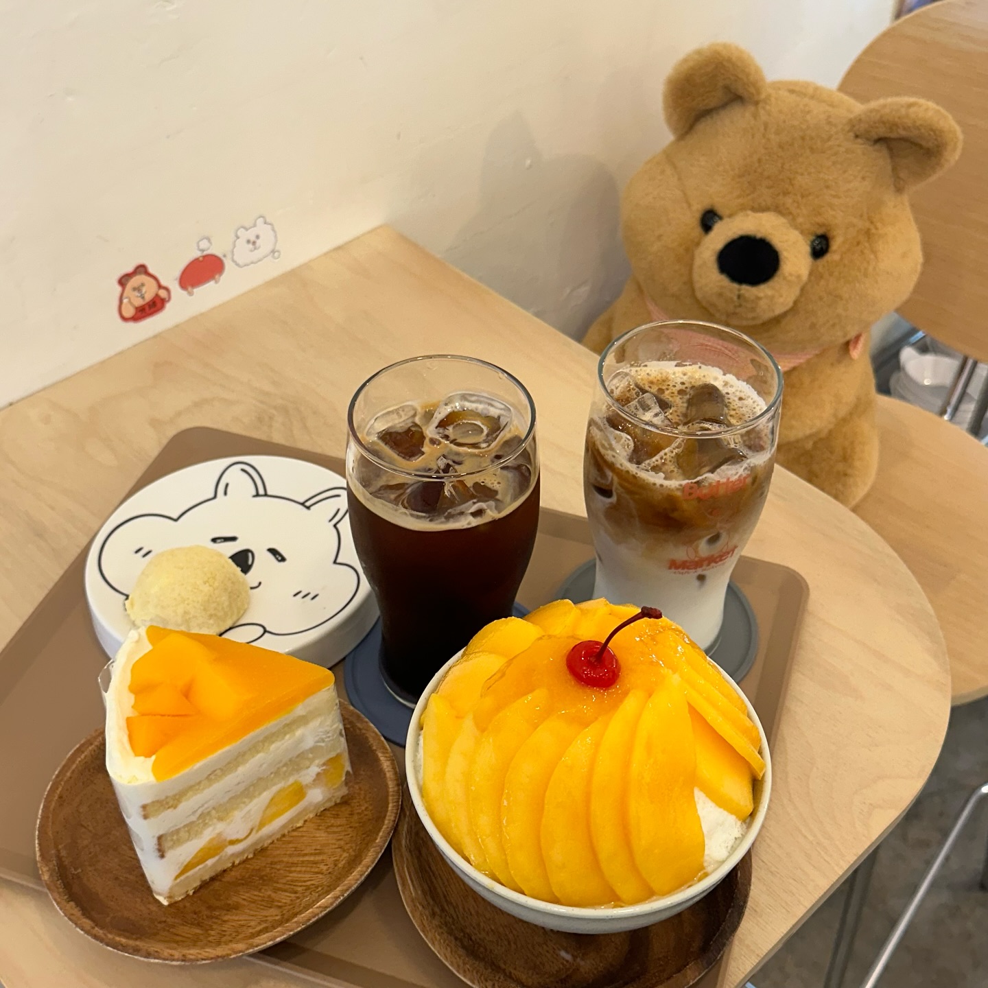 오늘 하루 쏘햅삐 애정하는 멤버들이랑👍
가락시장+송리단길