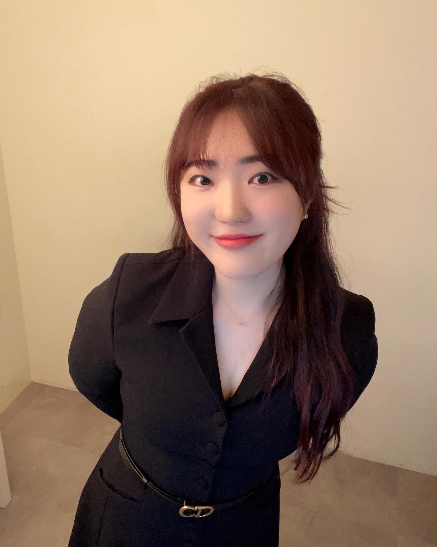 모처럼 꾸민날💕 사진기록도 남겨주기📸
#결혼식 #셀피 #셀프사진관 #강남 #센트럴시티 #jw메리어트호텔서울 #데이비스셀피샵