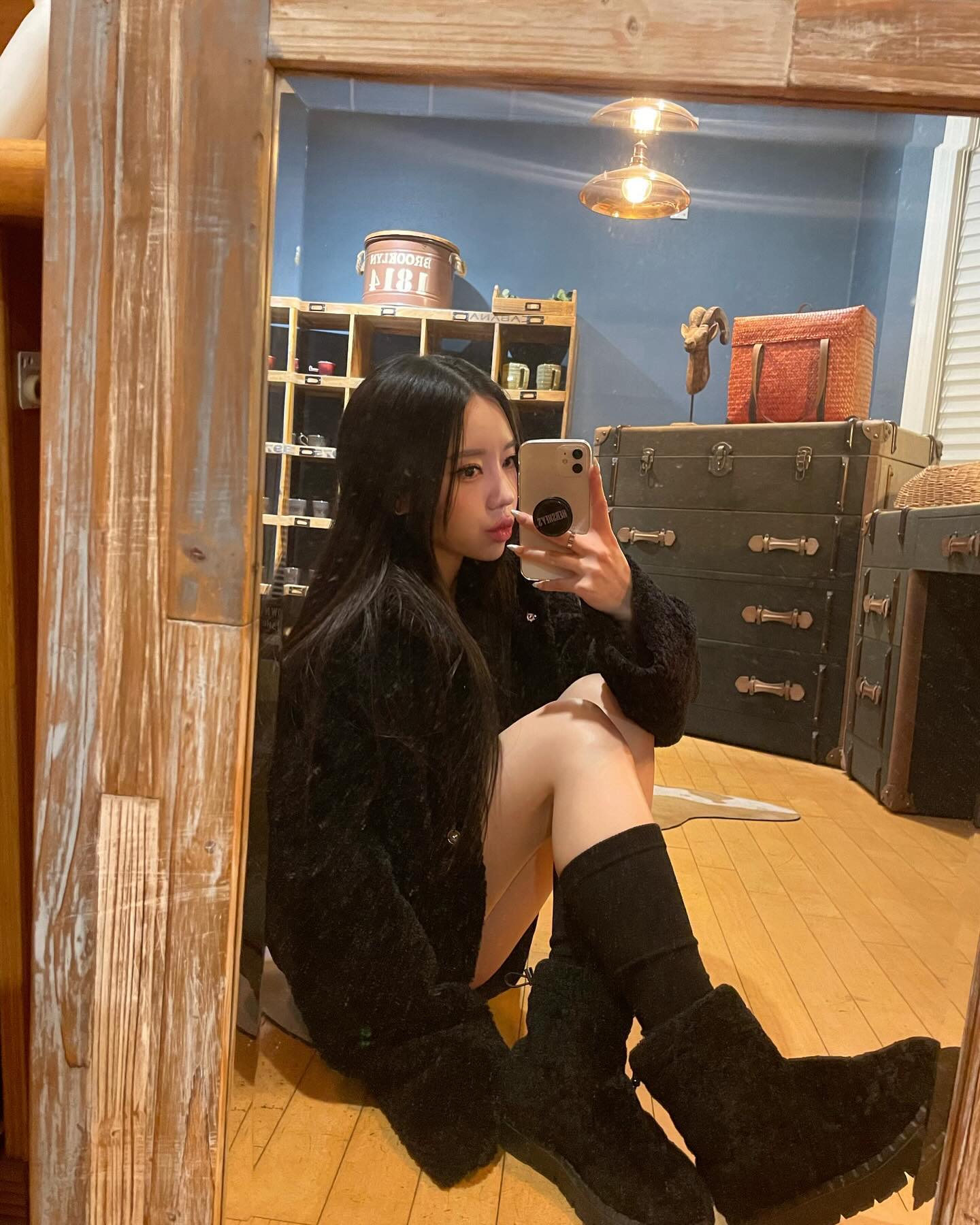 신발 예쁘담 🦭
j.youu__