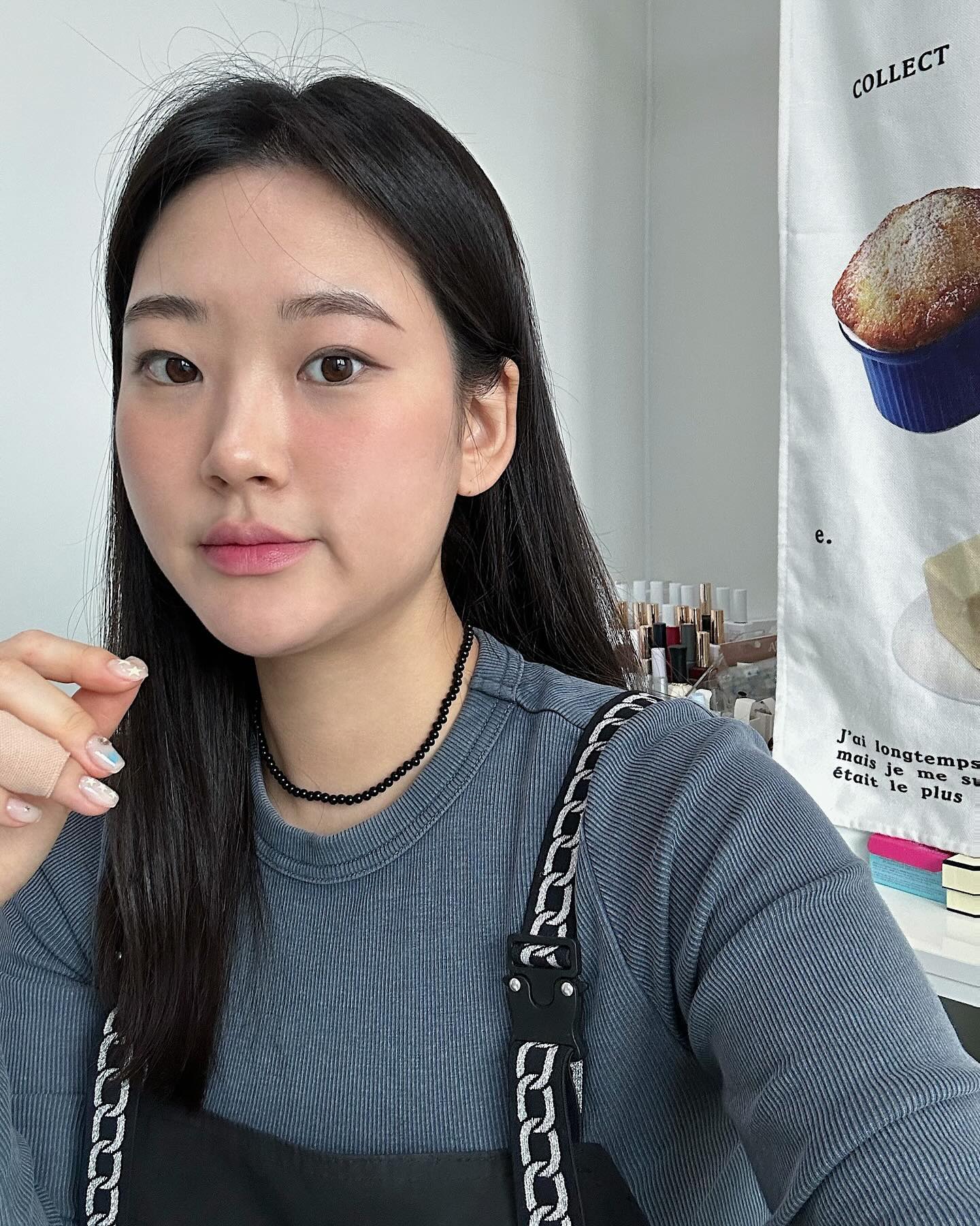 👩🏻🫧💍데일리템

jin__see  3+1 진행중이래요🤍

게시물이 사라져서 다시 올려요…🥲

#팔찌추천 #목걸이추천#오닉스목걸이#악세사리#악세서리추천#팔찌스타그램