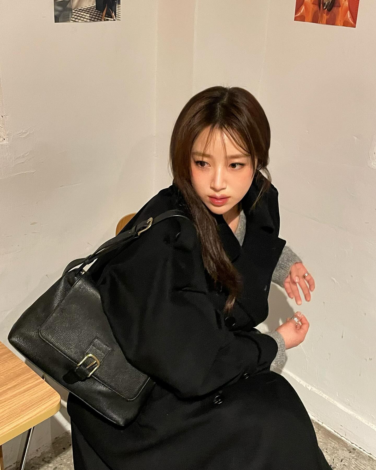 nnino___ 
받자마자 언박싱👜🖤 퀄리티 디자인 말해뭐해🙊
#위드니노 #투에투아 #콜라보 #🫶🏻
