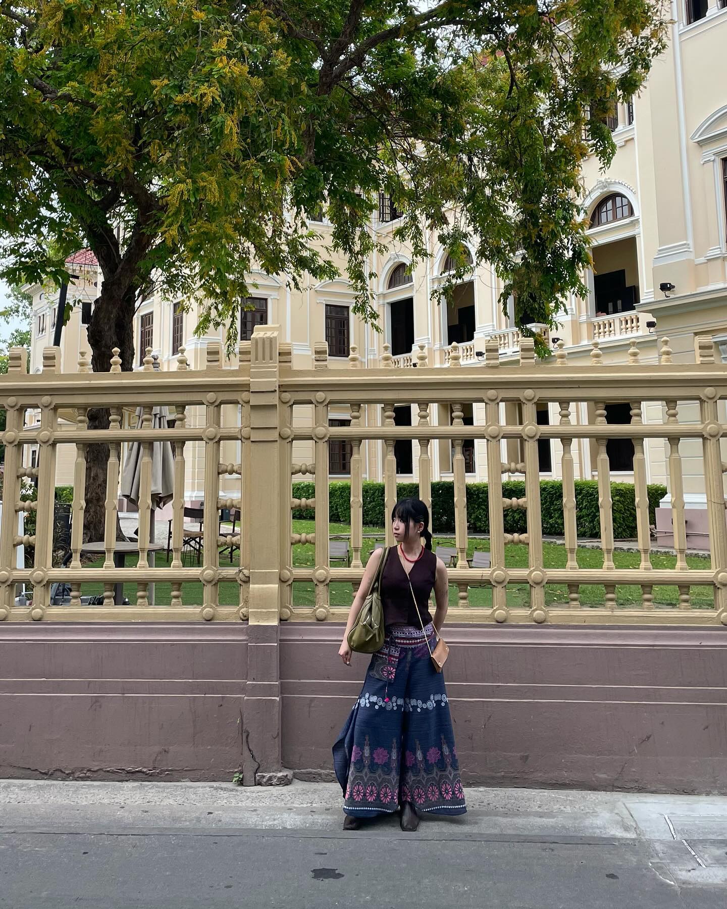 🏰🇹🇭〰️ eNd