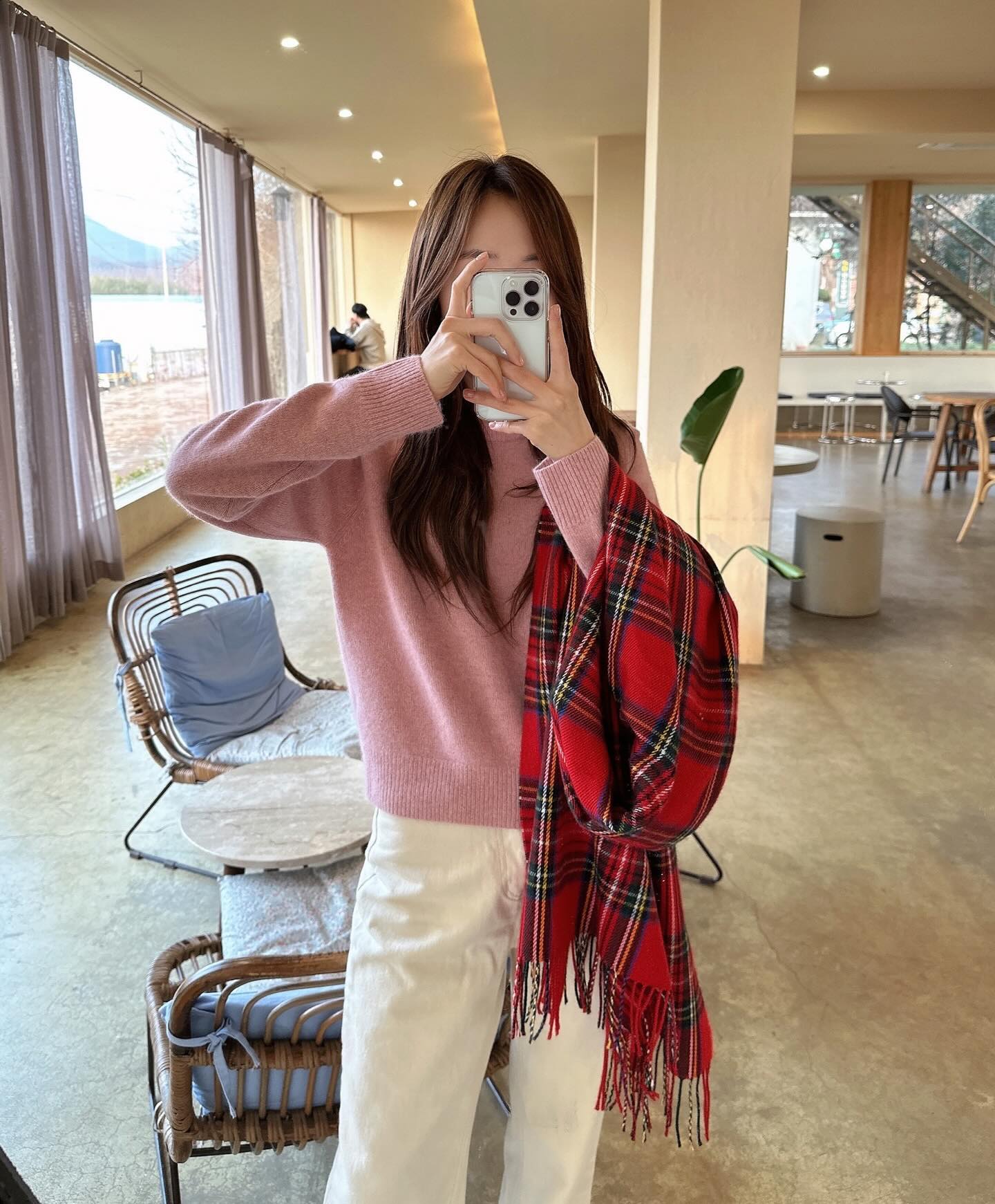 🩷🩷
 ⠀⠀ 
벌써 오늘이 올해 마지막 금요일이네용!😛

새롭게 시작한 아인스제이 
많이 응원해 주셔서 감사드리구 
꾸준하게 소통해주셔서 또 감사드립니당🙆‍♀️🧡

다가오는 2024년에도 잘부탁 드리구 🙆‍♀️
모두 행복한 일만 가득하시길 바랄게요 ✨
모두 마지막 출근 화이팅팅 하세요오!!🤍🤍
 ⠀⠀ 
 ⠀⠀