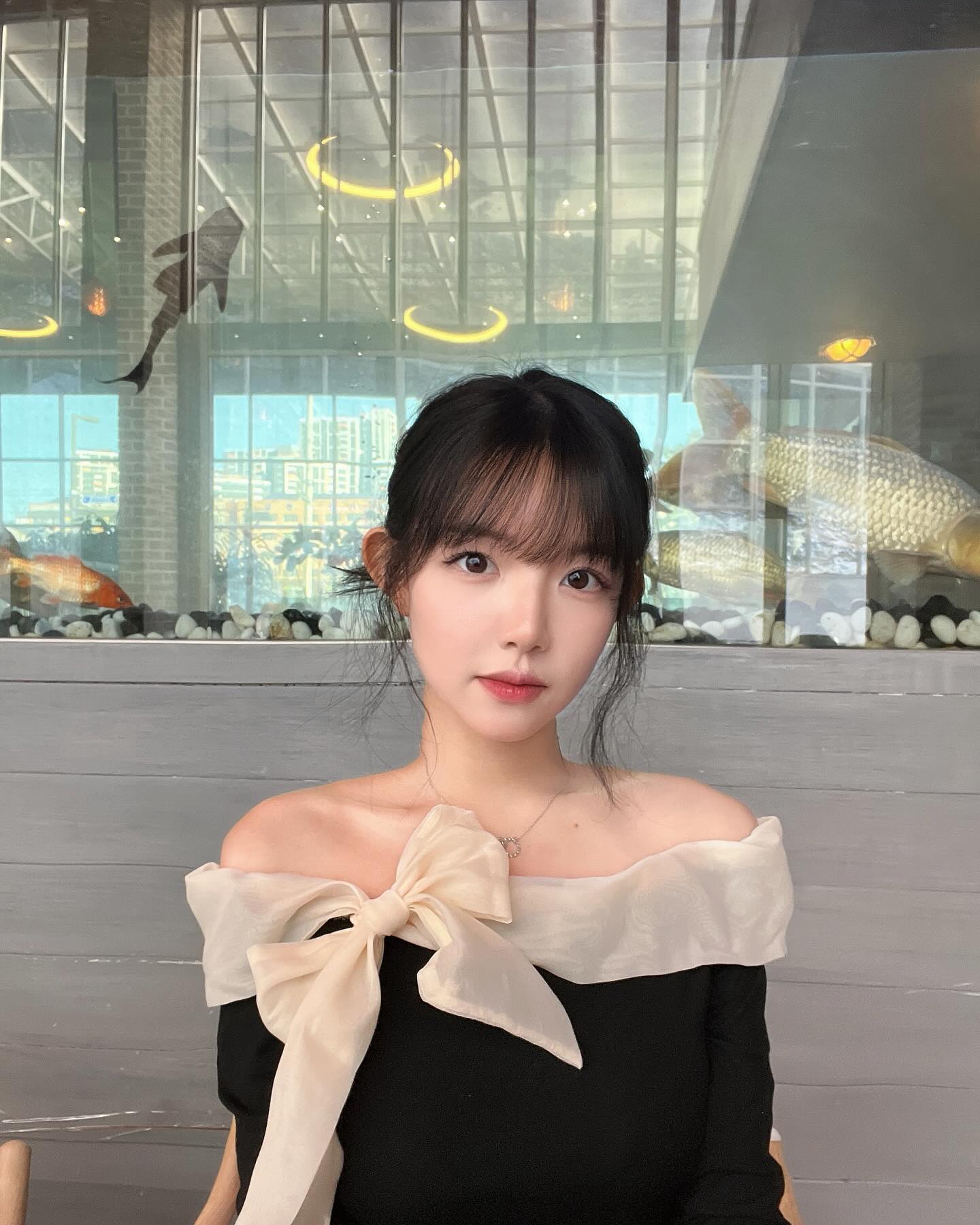 칵테일은 별루지만 인테리어는 이쁜…🩶