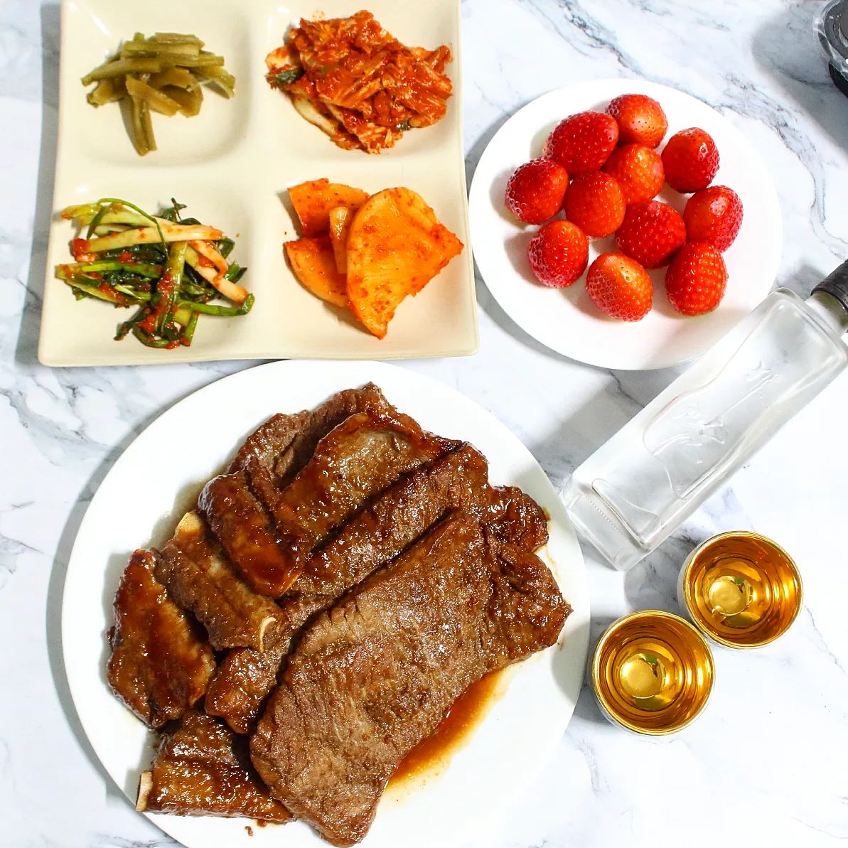  “#광고 한라산도새기 돼지양념구이 제주흑돼지, 백돼지 숯불구이와 양념불고기 맛집인 한라산도새기 서울시 구로구 경인로23길 1에 위치한 한라산도새기 고기 맛집에서 서울권이 아닌 지방에서도 집에서 맛나게 먹을 수 있게 밀키트가 나왔다고 해요…”