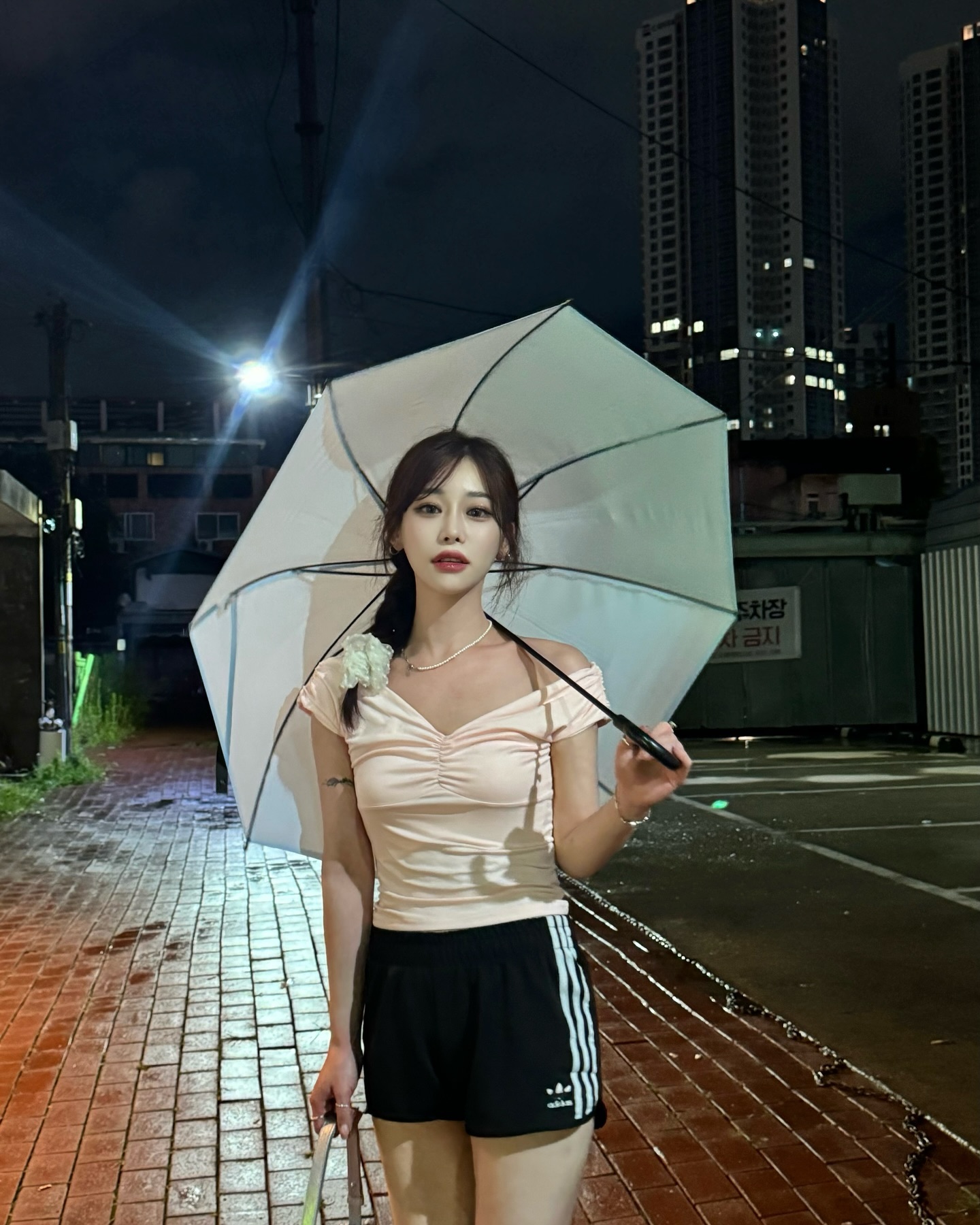 또 나 놀때 비오겠지🙂‍↔️
