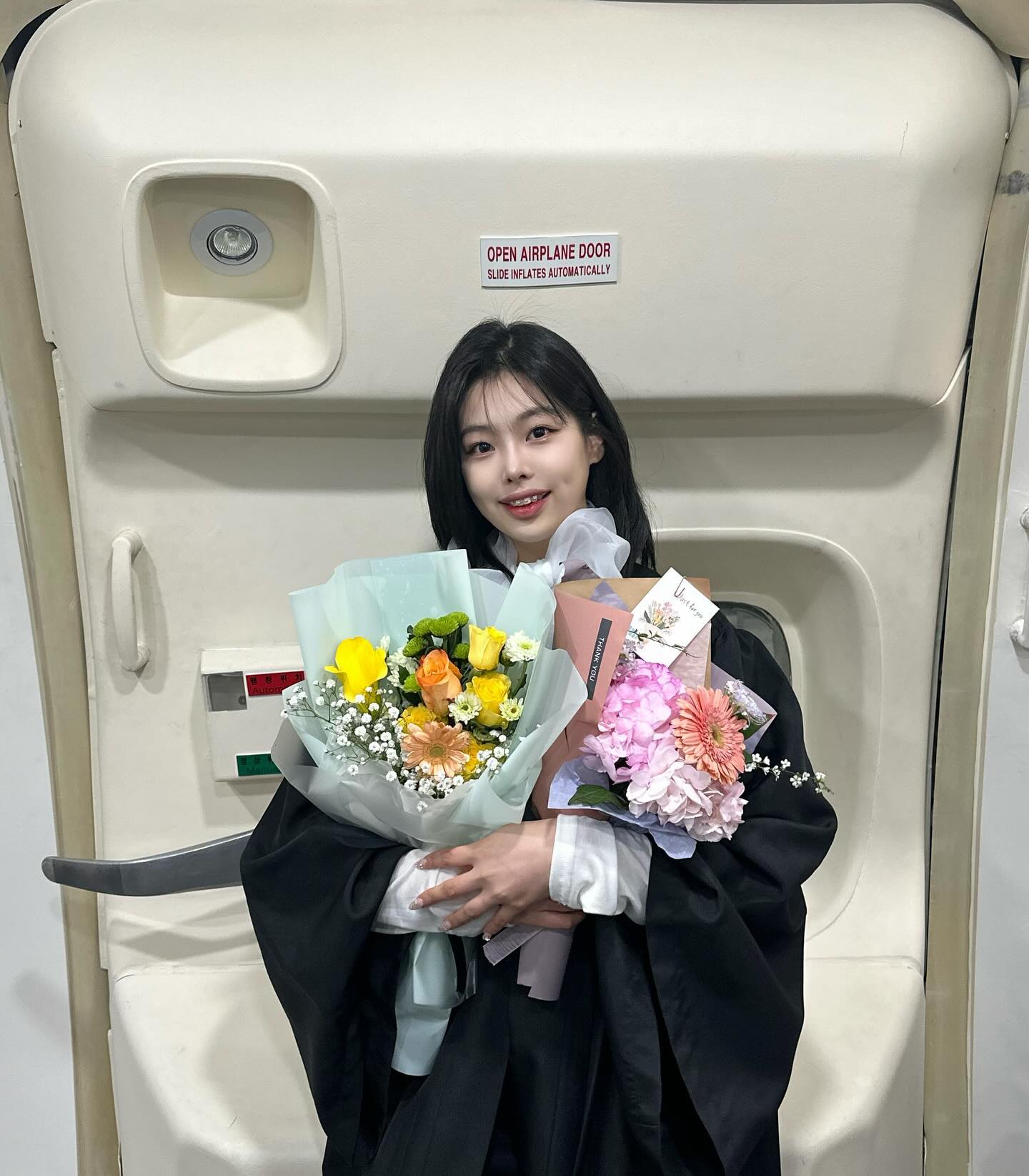 애증의 부천 사랑해따 !!!!🧡

#부천대학교항공서비스과 #항공과 #03 #졸업 #21 #03년생